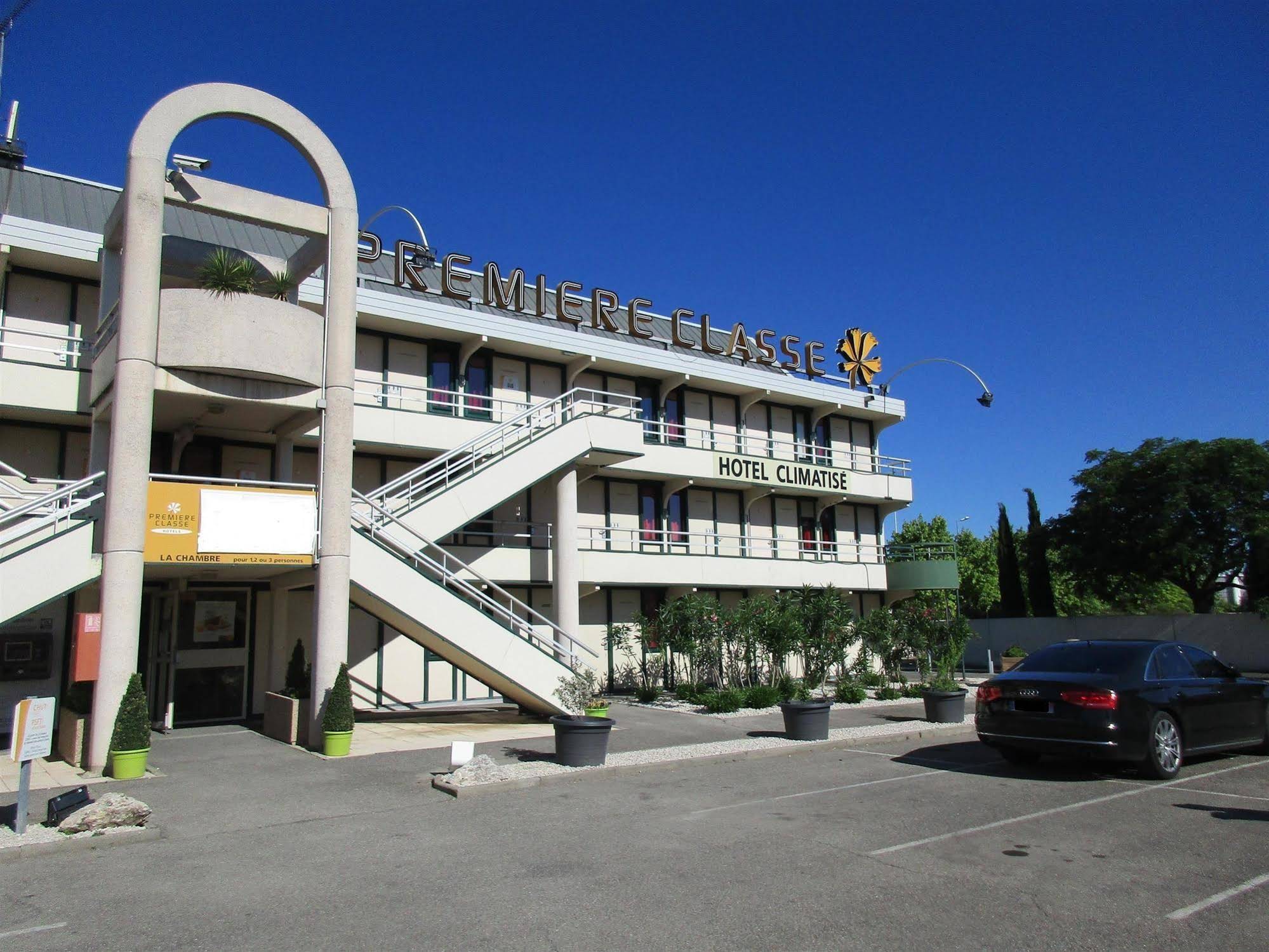 Première Classe Avignon Nord - Le Pontet