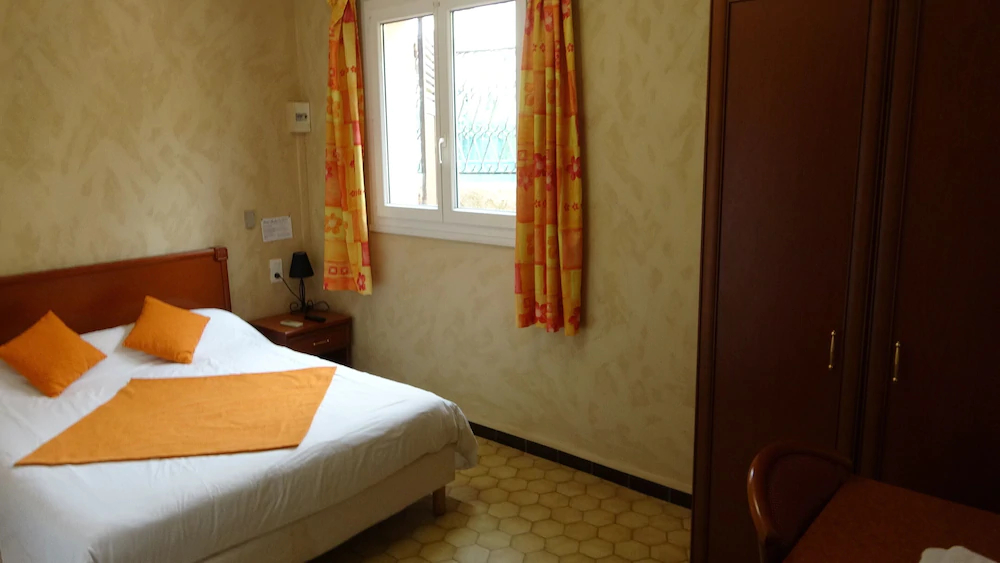 Hotel Charles