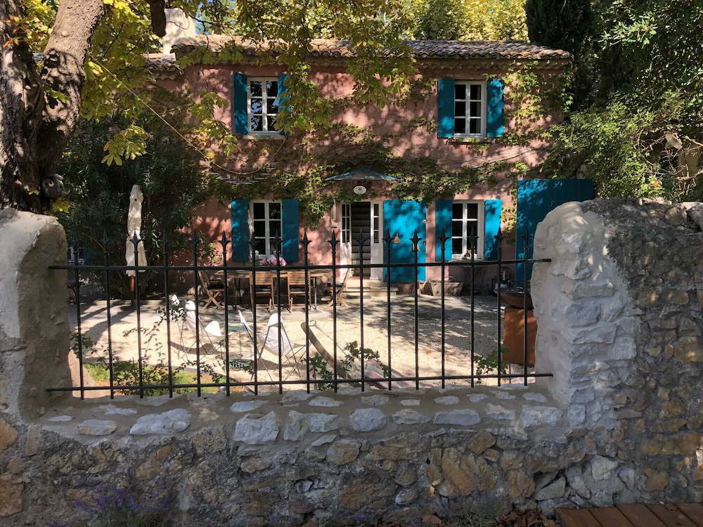 Le Mas De La Sorgue