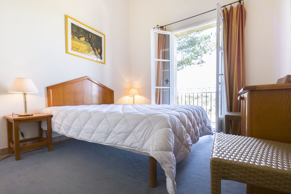 Maeva Particuliers Résidence Pont Royal En Provence