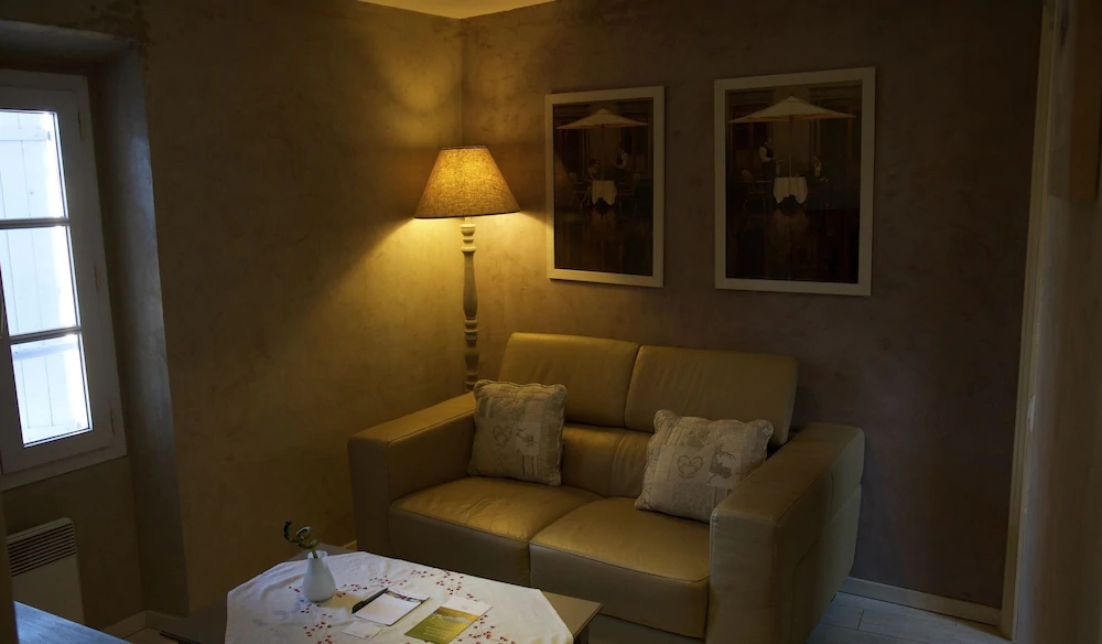 Le Crillon