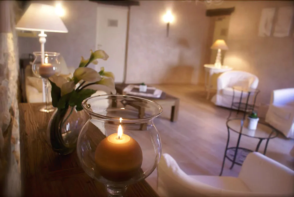 Le Crillon