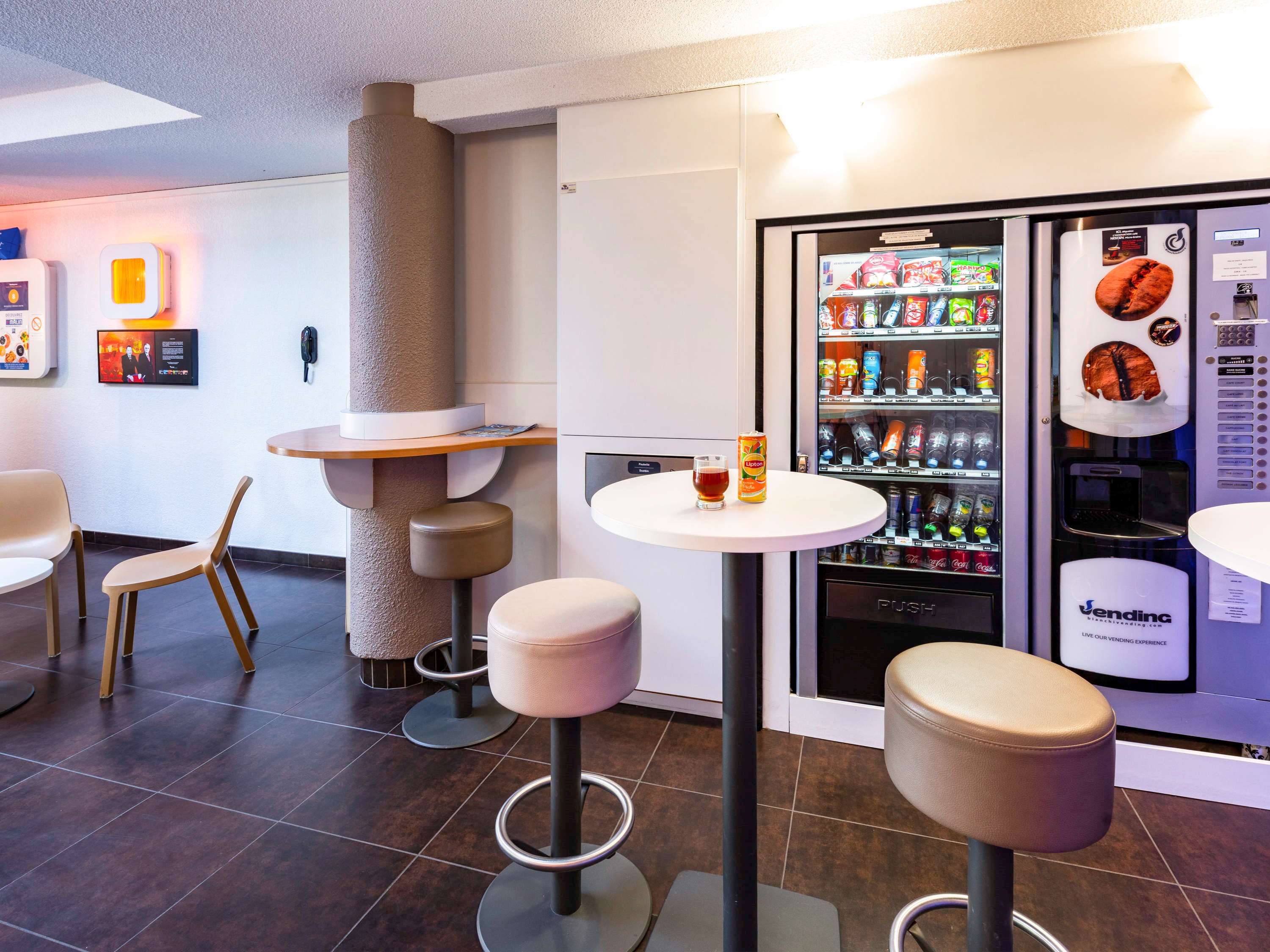 ibis budget Orange Échangeur A7 A9