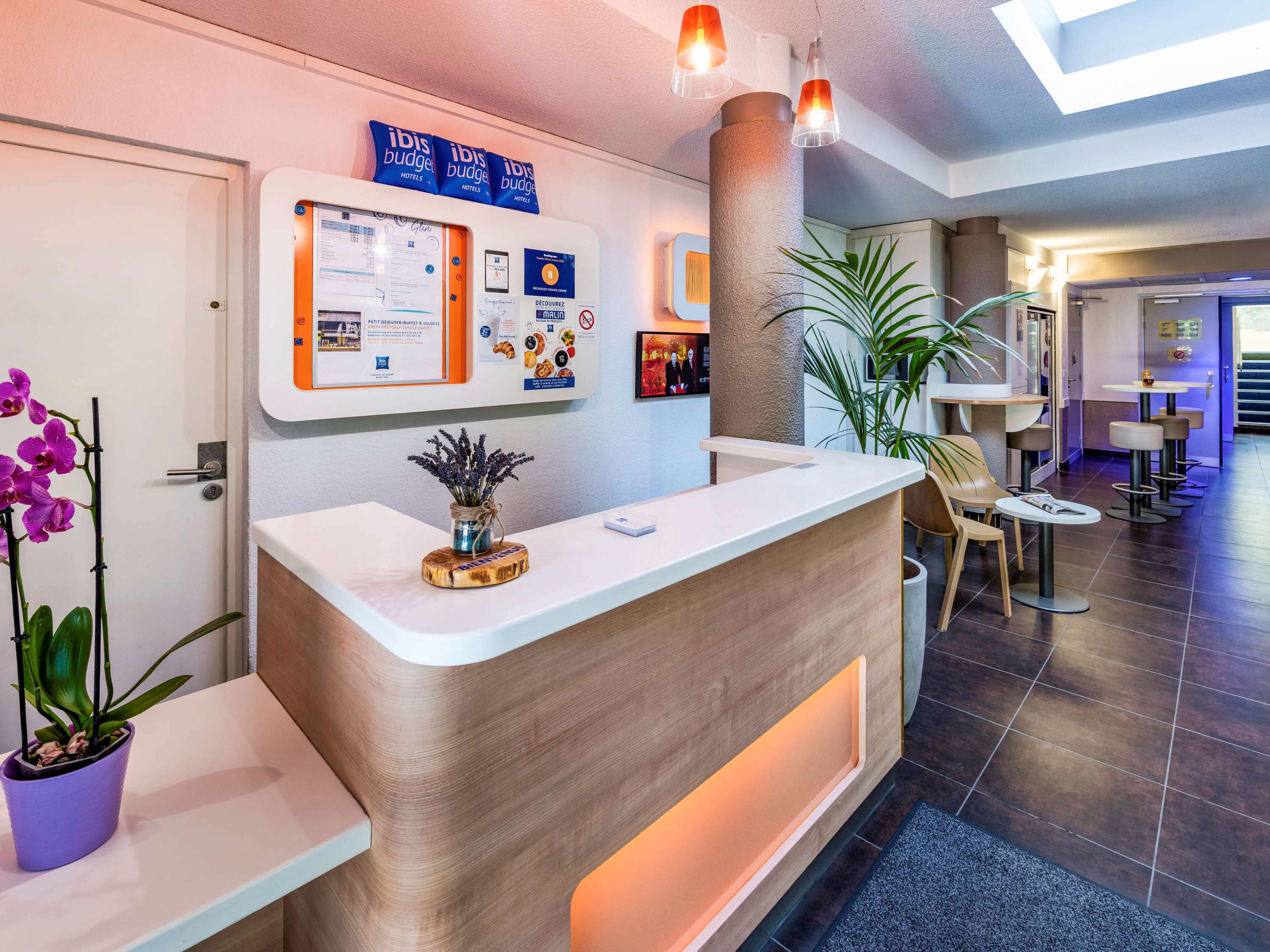 ibis budget Orange Échangeur A7 A9