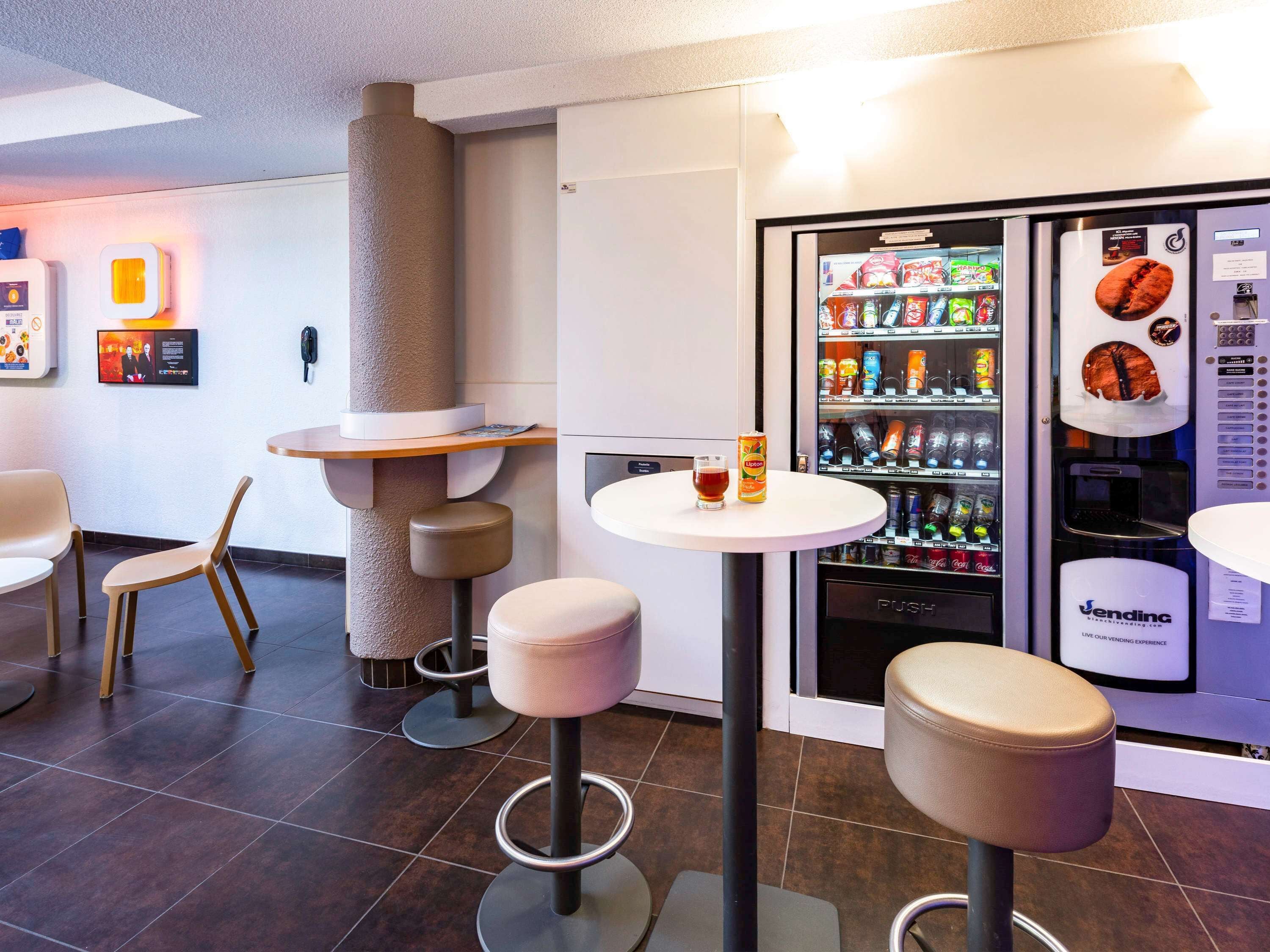 ibis budget Orange Échangeur A7 A9