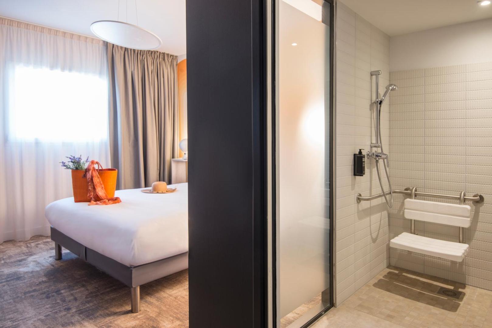ibis Styles Pertuis Portes du Luberon