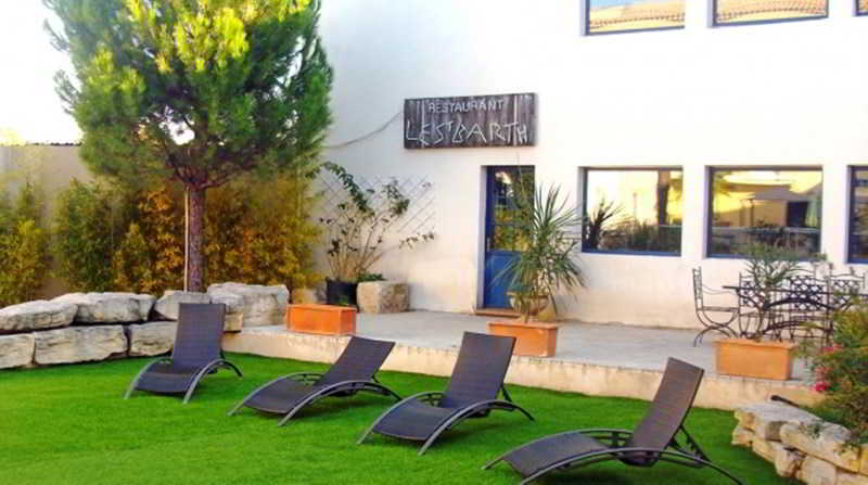 The Originals City Hôtel Le Village Provençal Aix-en-provence Nord