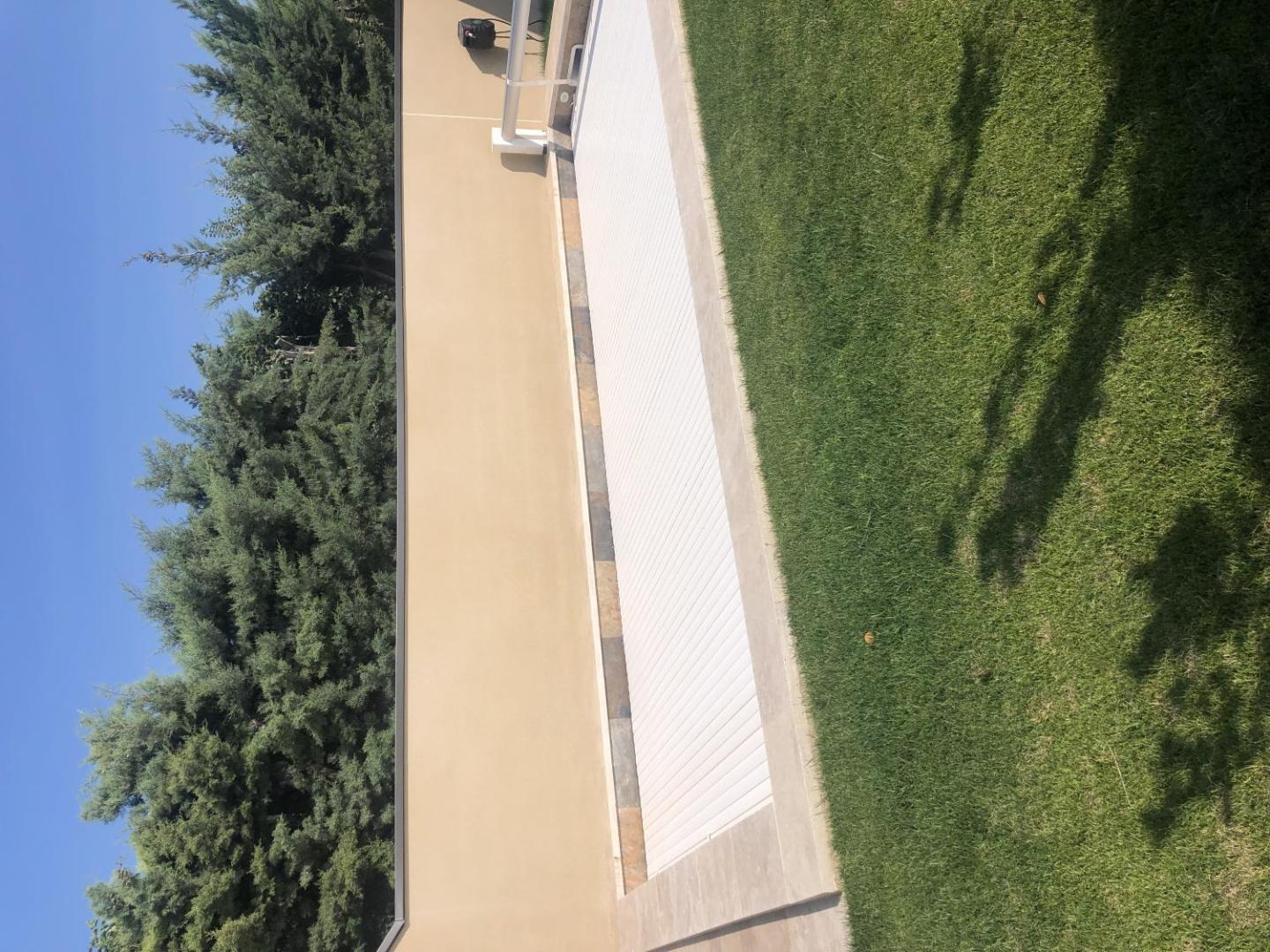 La Maison Adriel Villa Recente avec Jardin et Piscine