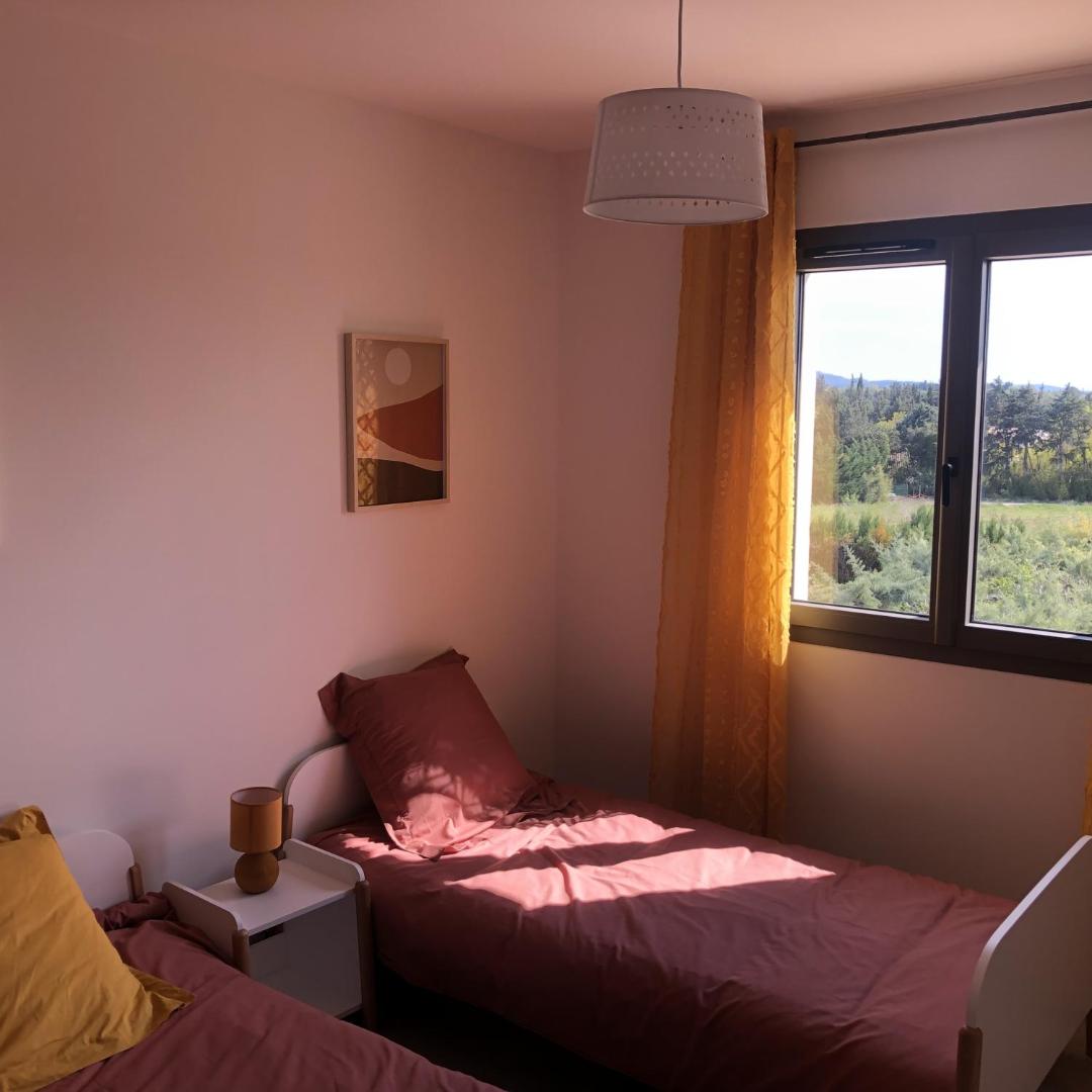 La Maison Adriel Villa Recente avec Jardin et Piscine