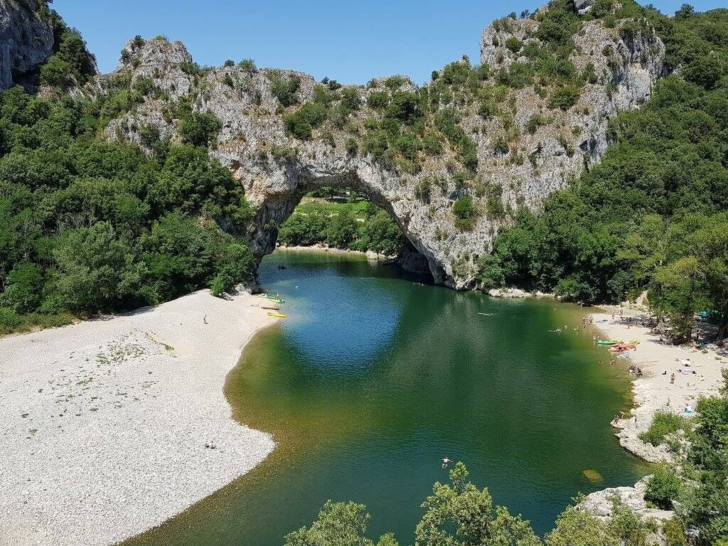 Camping la Rouviere les Pins