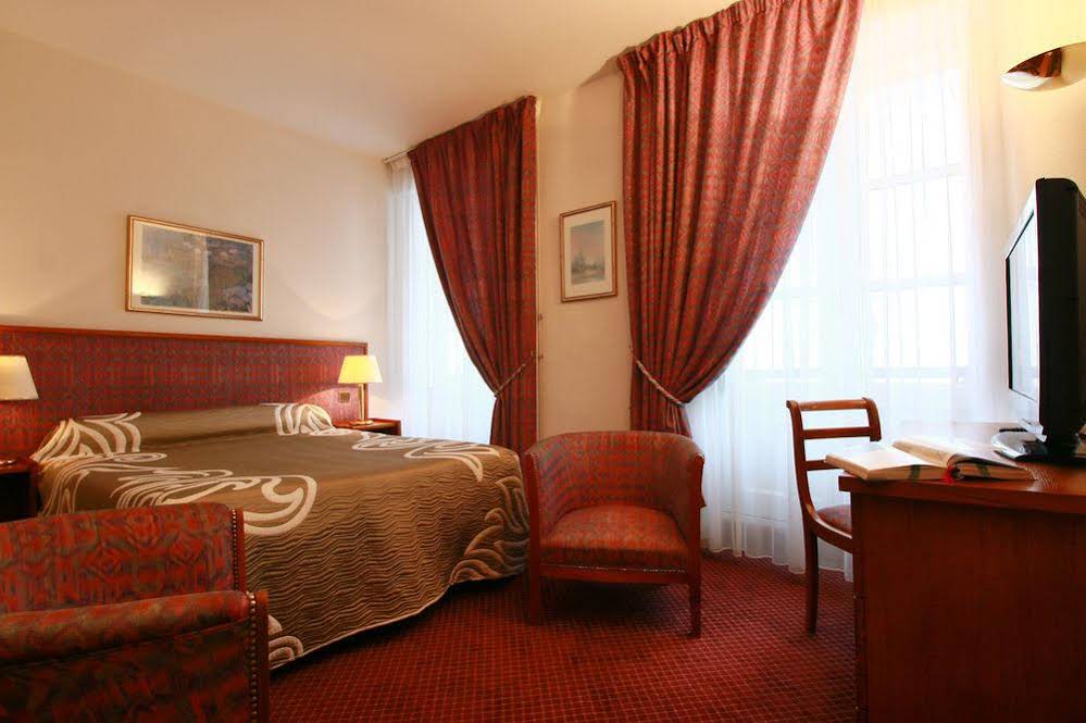 Hotel d'Etigny