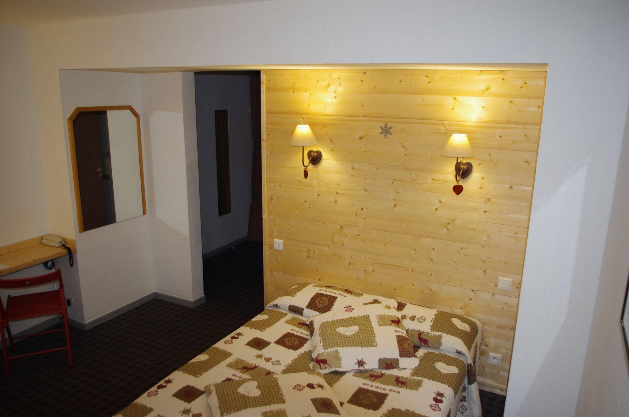 Hôtel Astérides Sacca