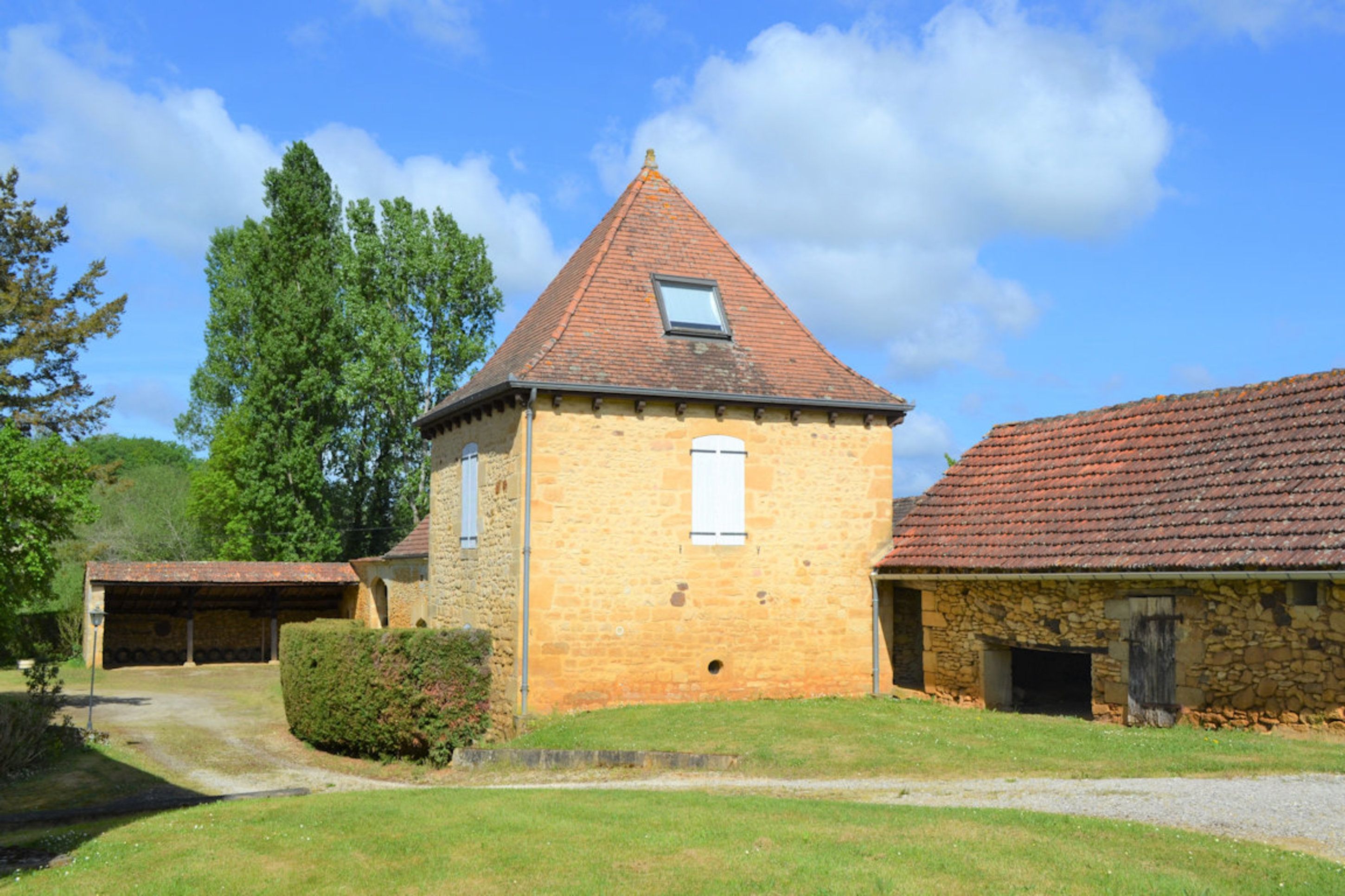 Le Castelat De Julienna