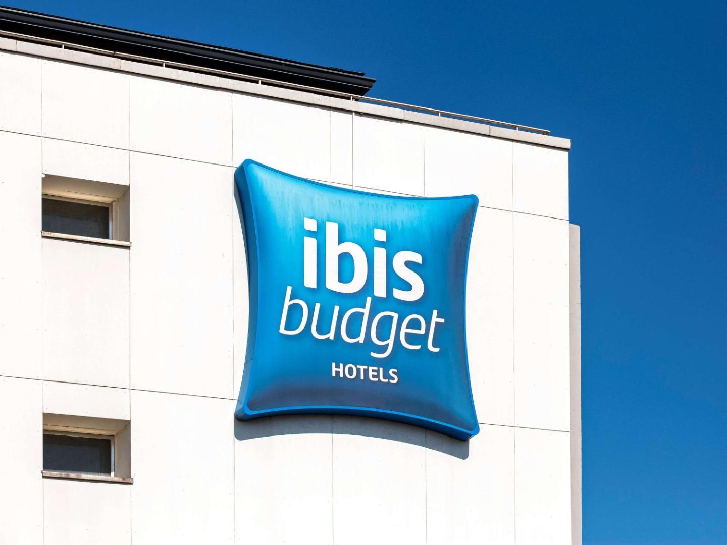 ibis budget Pau Lescar