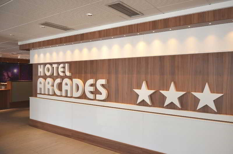 Arcades