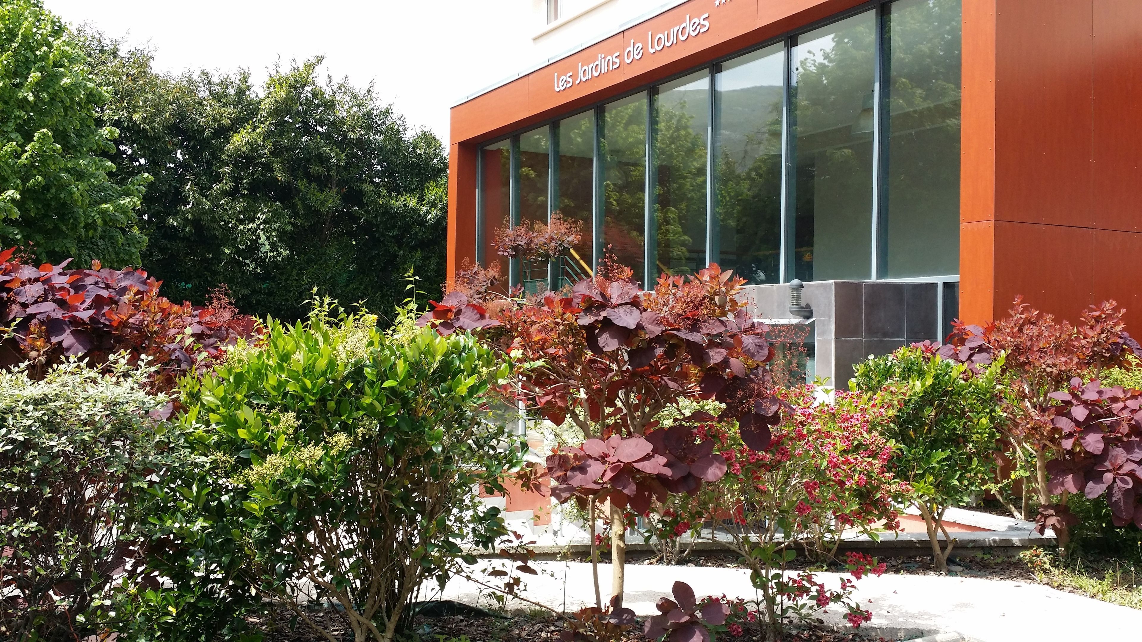 Zenitude Hôtel-Résidences Les Jardins de Lourdes