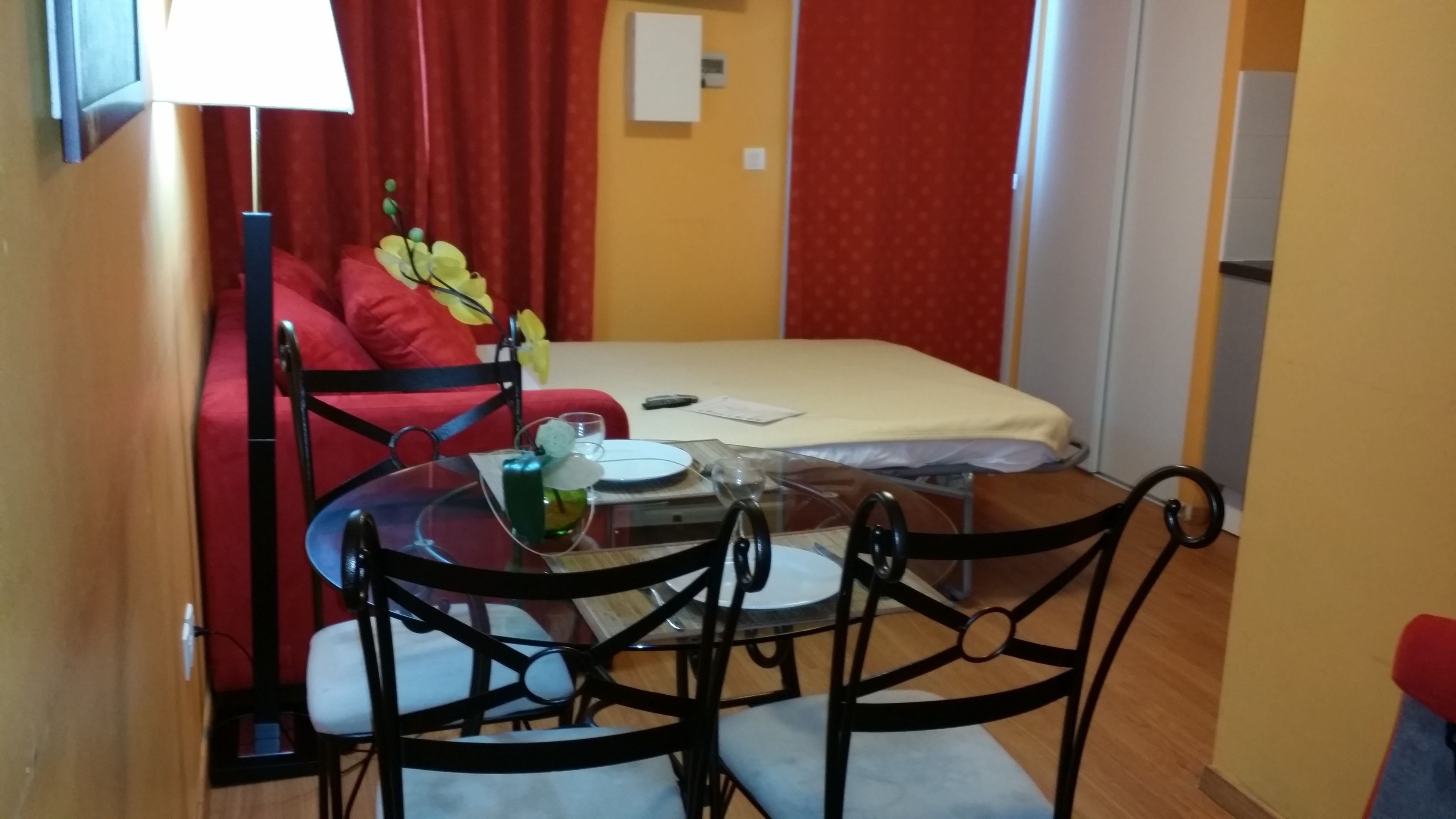 Zenitude Hôtel-Résidences Les Jardins de Lourdes