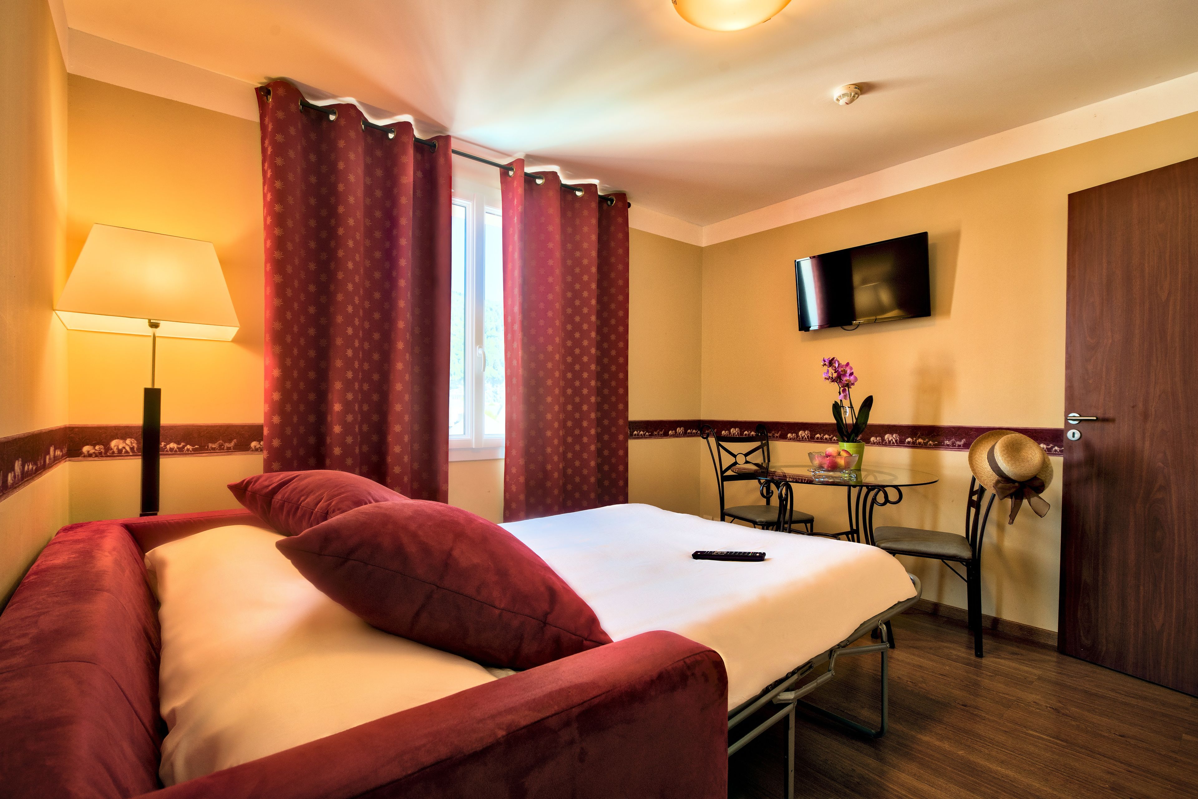 Zenitude Hôtel-Résidences Les Jardins de Lourdes