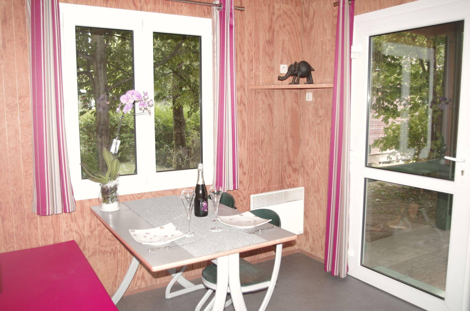 Camping Les Portes du Beaujolais