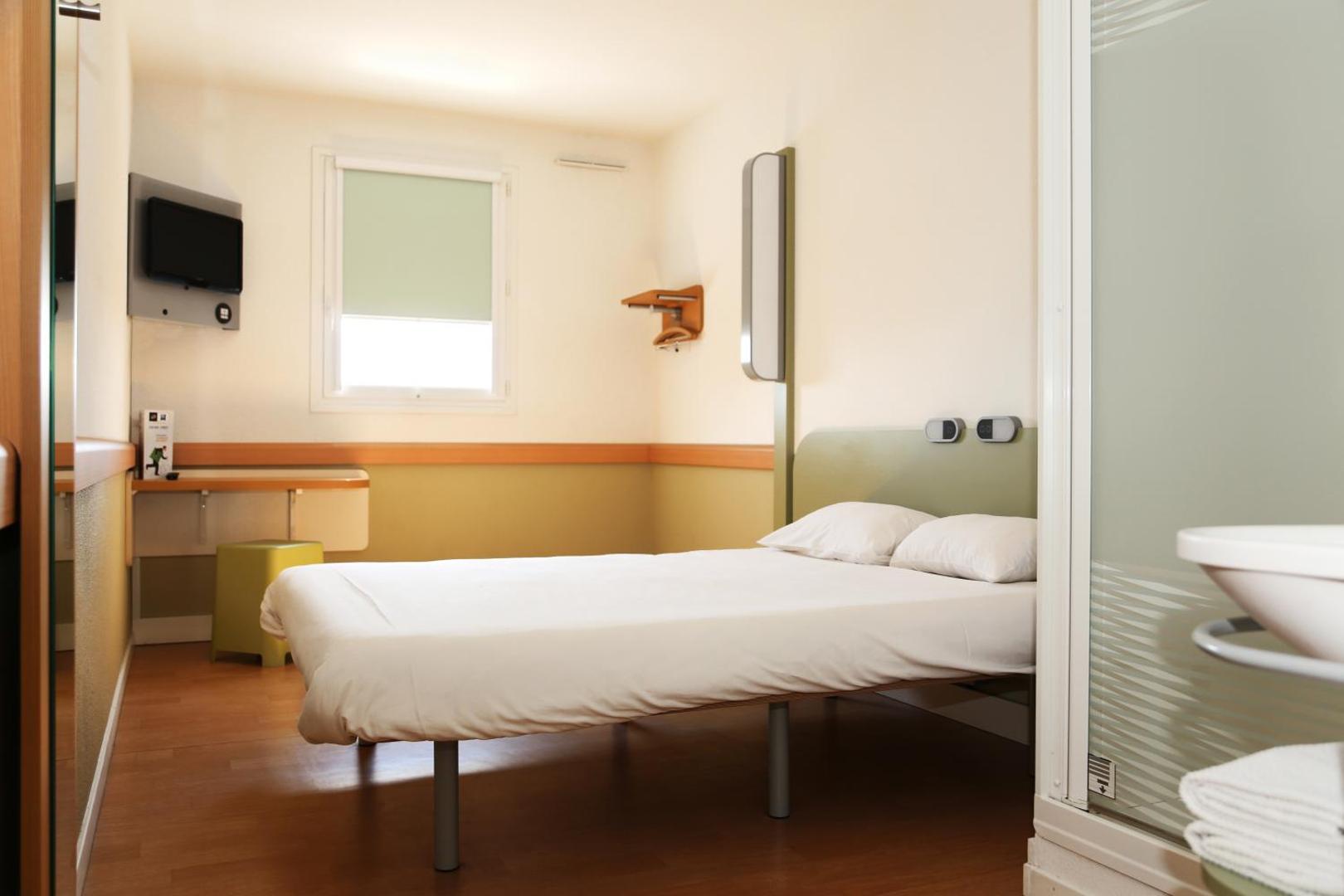 ibis budget Aubenas