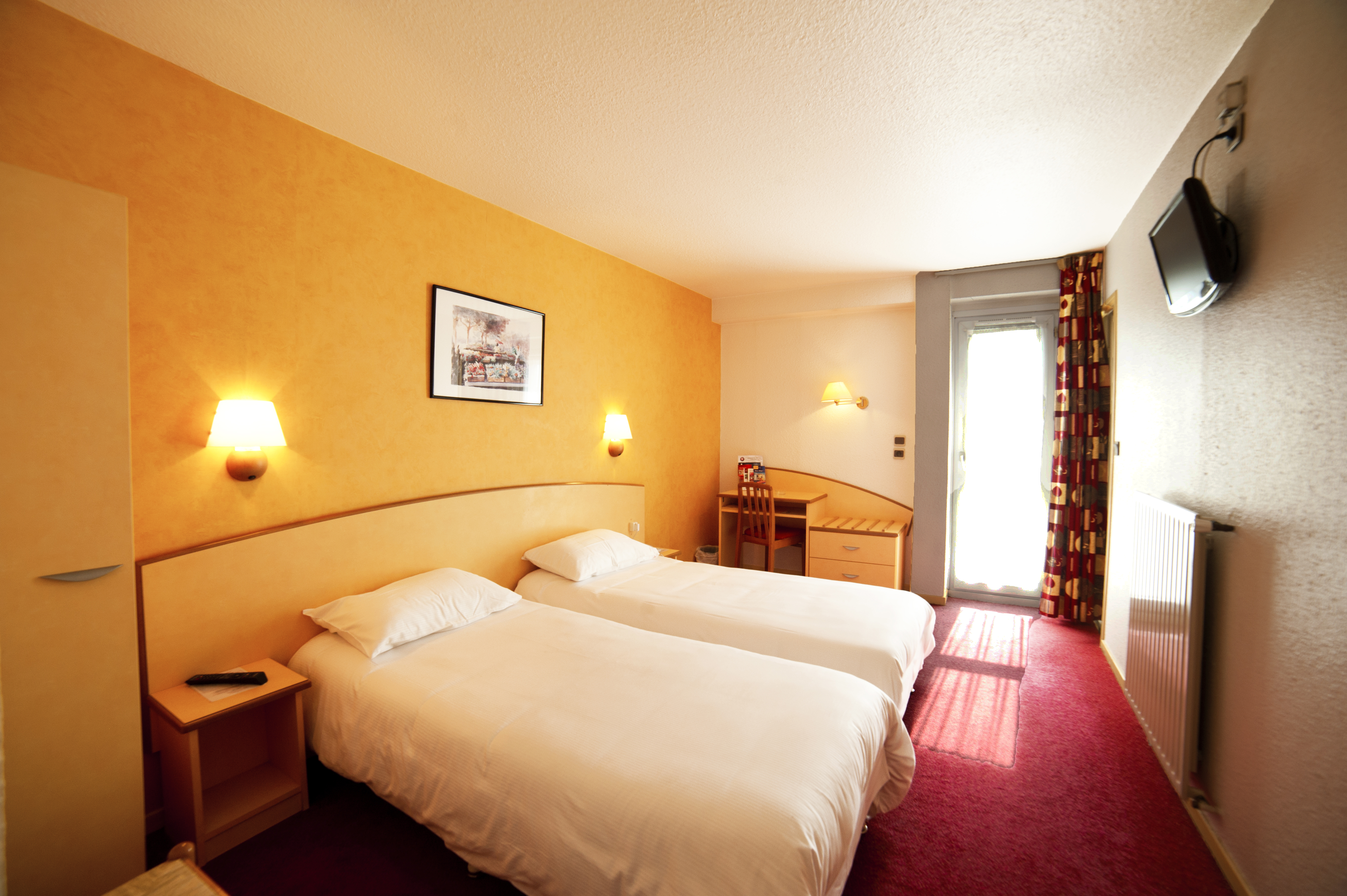 The Originals City, Hotel Éclipse