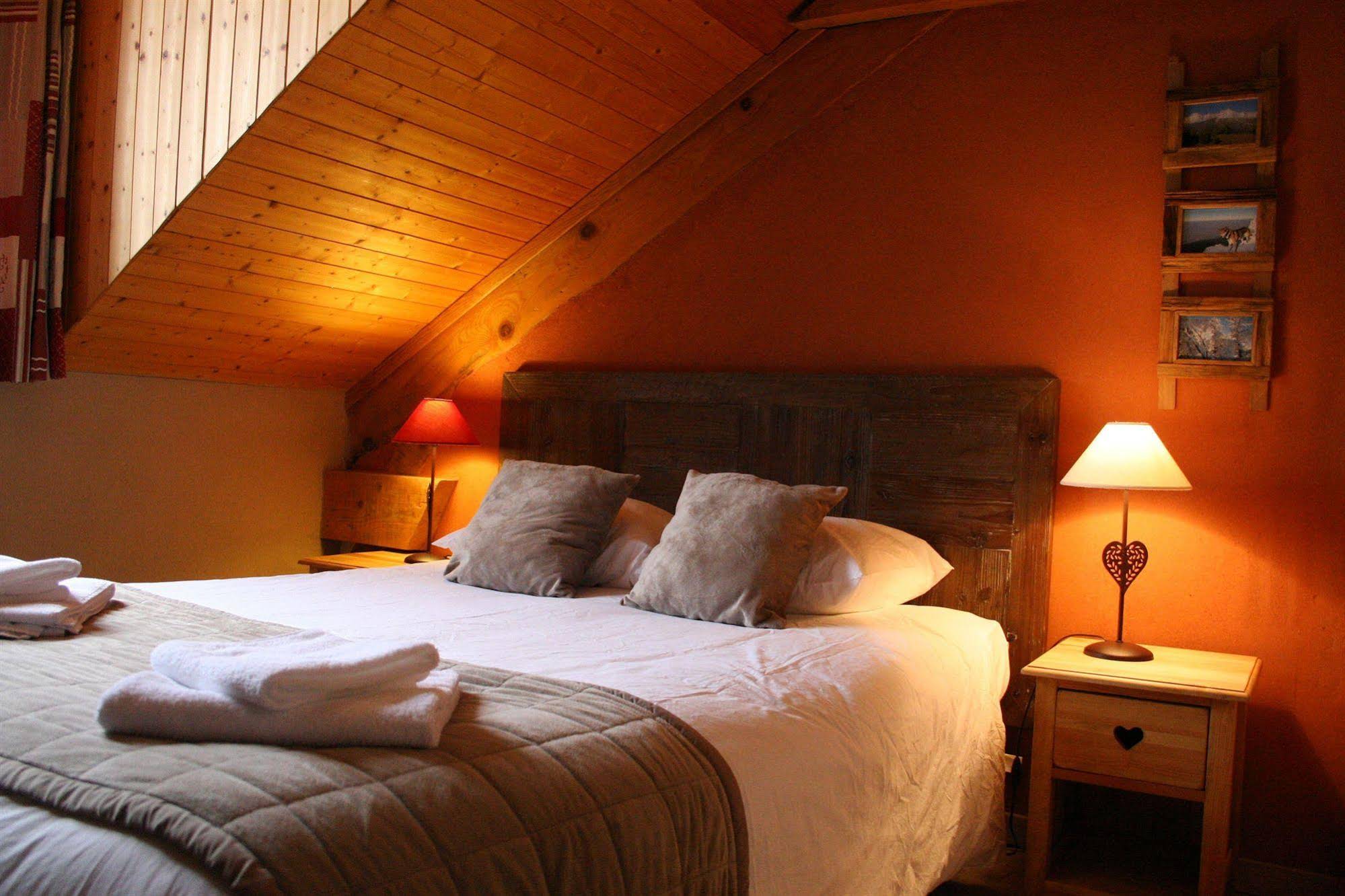 Auberge De La Croix Perrin