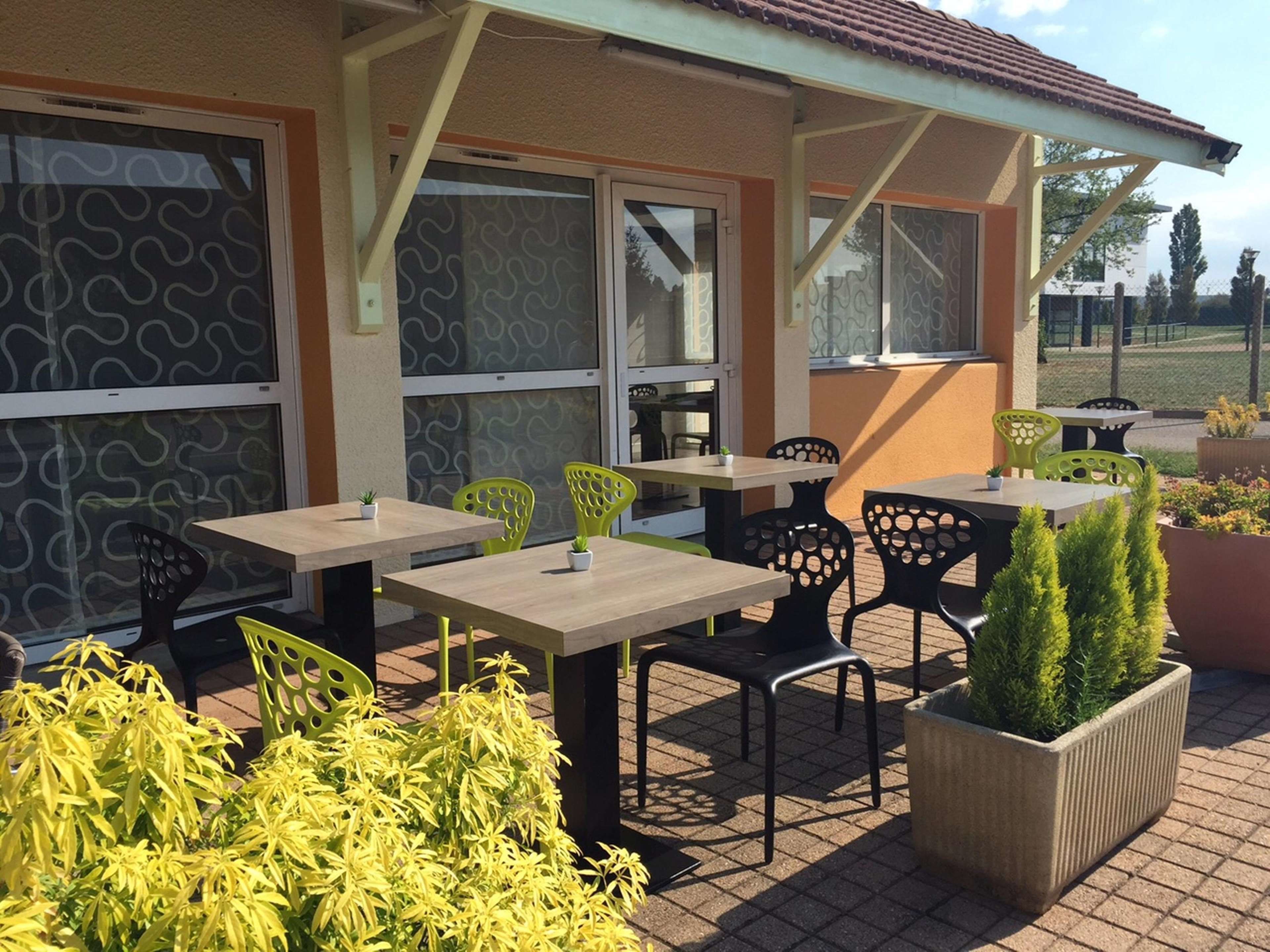 Hotel Kyriad Lyon Est - Saint Bonnet De Mure