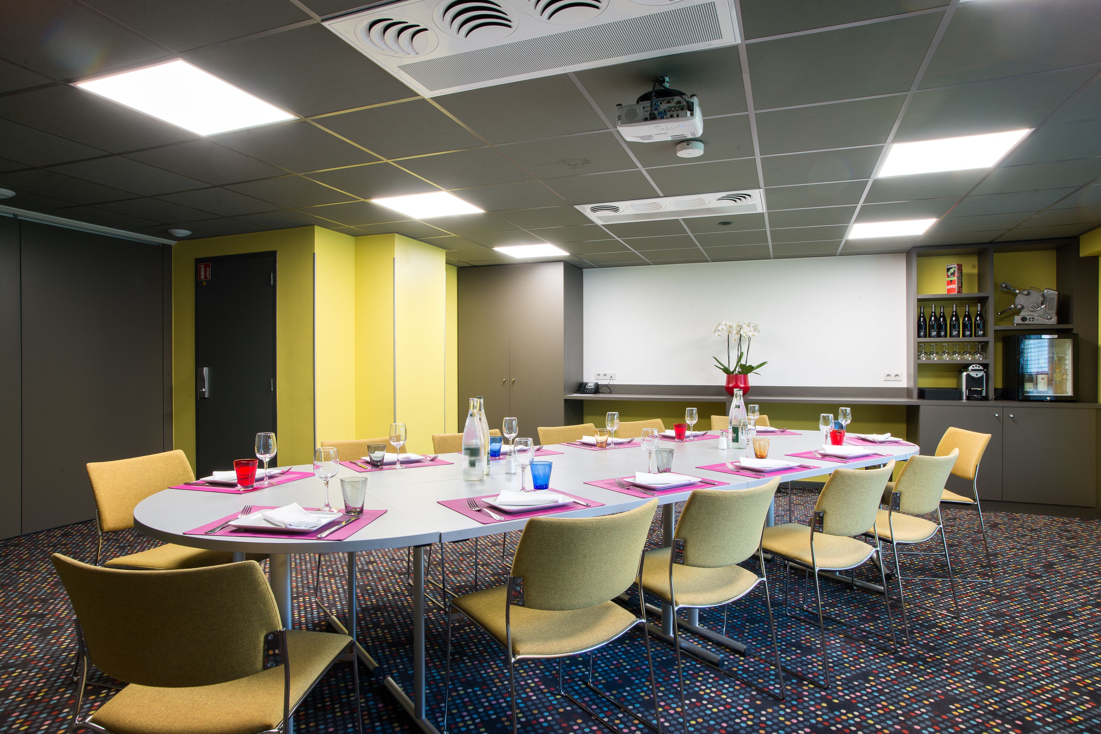 ibis Styles Lyon Confluence