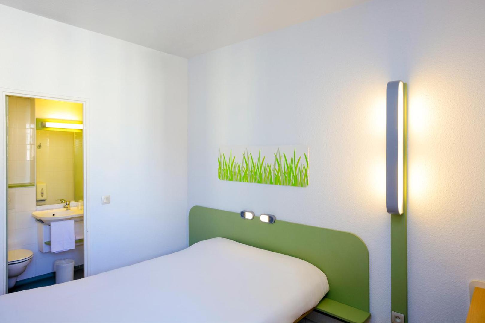 ibis budget Lyon Saint-Genis-Laval
