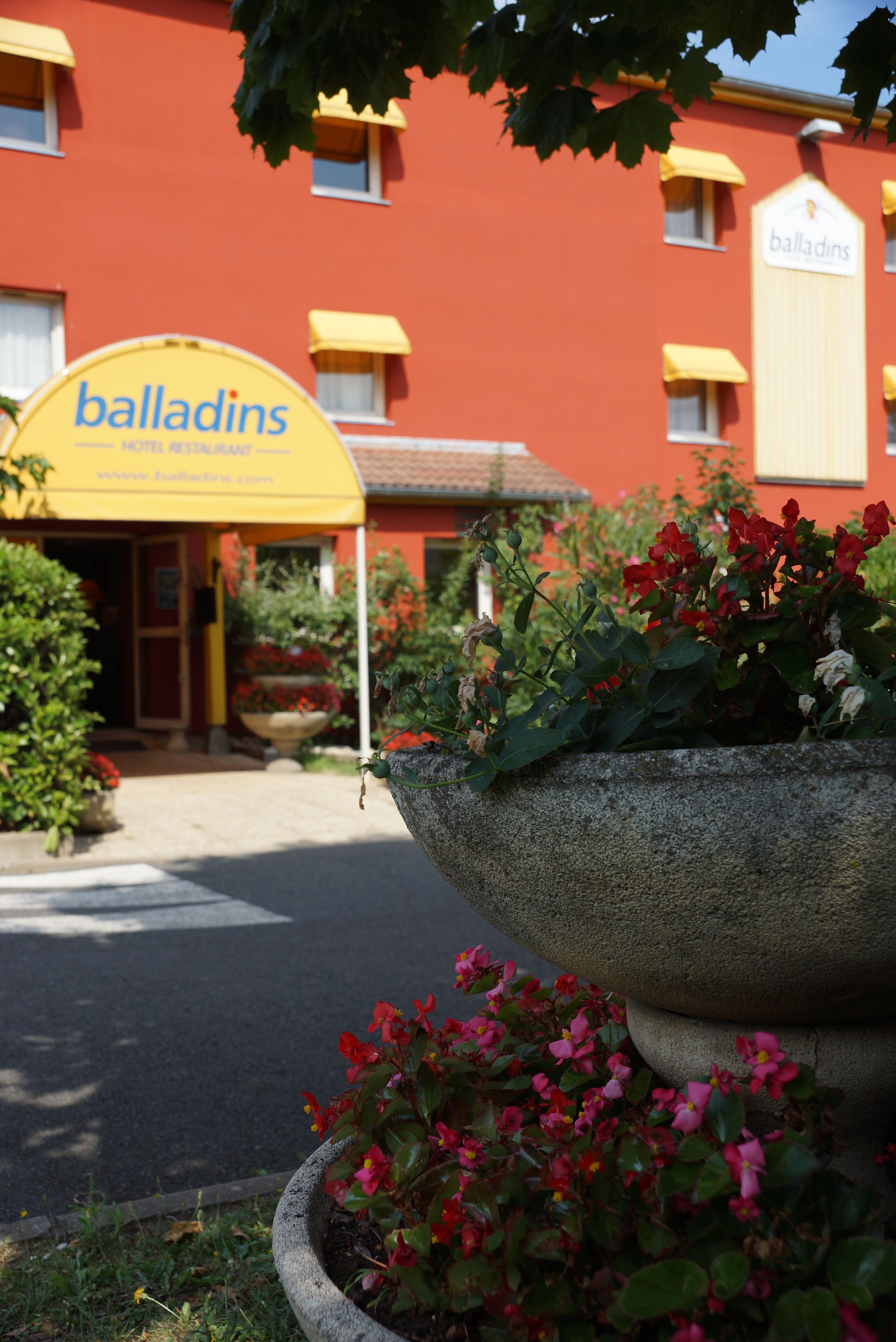 Hotel initial Lyon / Villefranche-Sur-Saone  by balladins