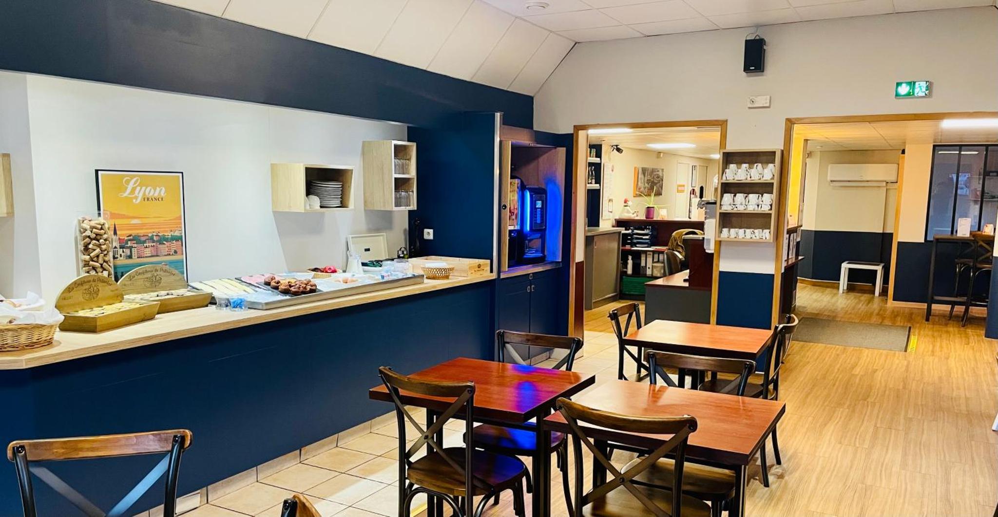 Hotel initial Lyon / Villefranche-Sur-Saone  by balladins