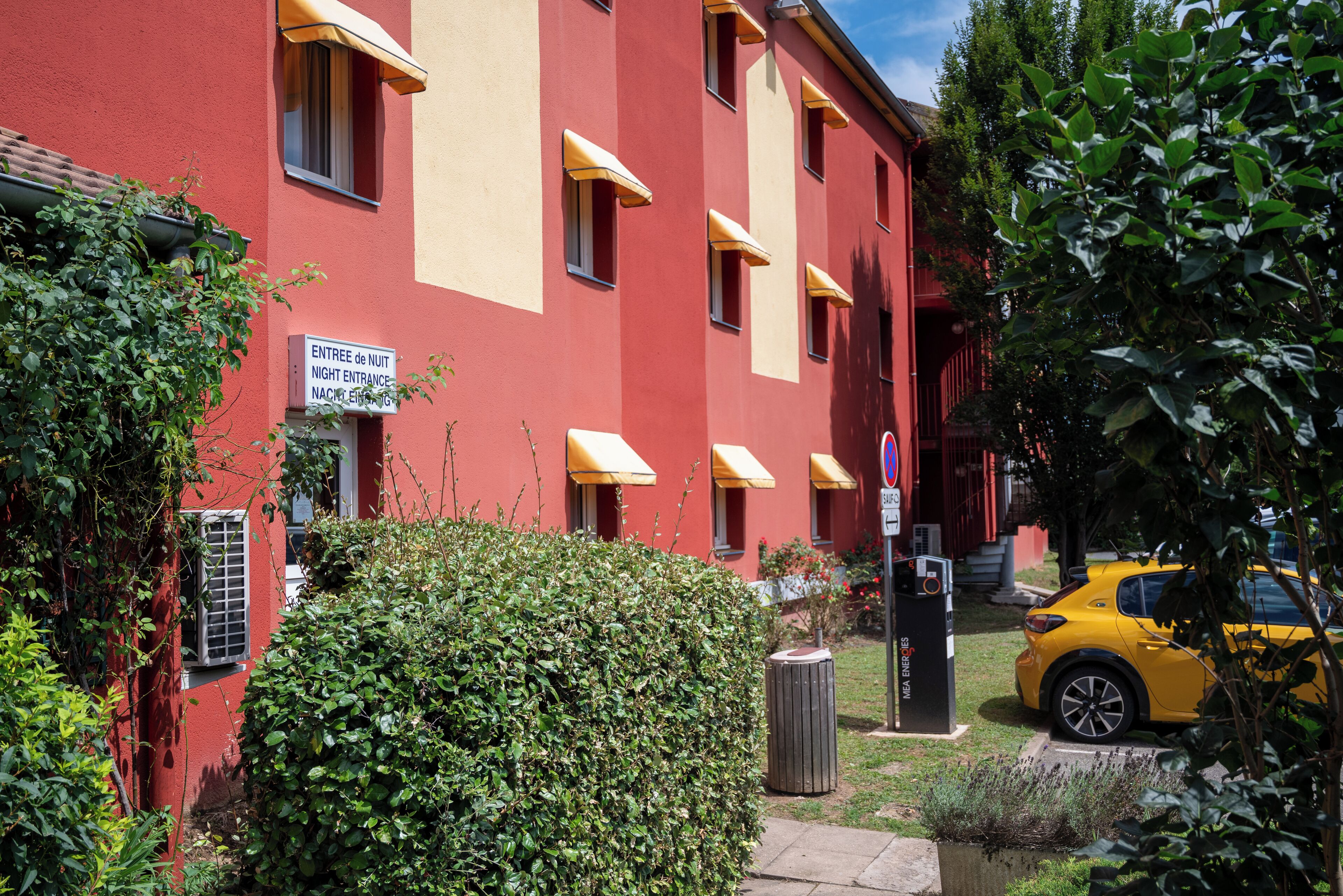 Hotel initial Lyon / Villefranche-Sur-Saone  by balladins