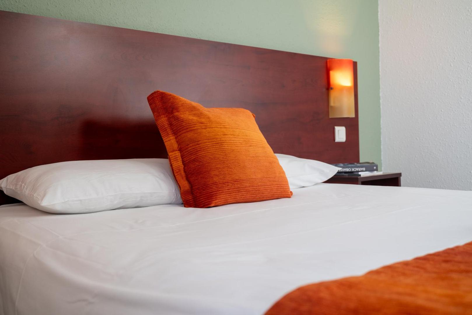 Hotel initial Lyon / Villefranche-Sur-Saone  by balladins