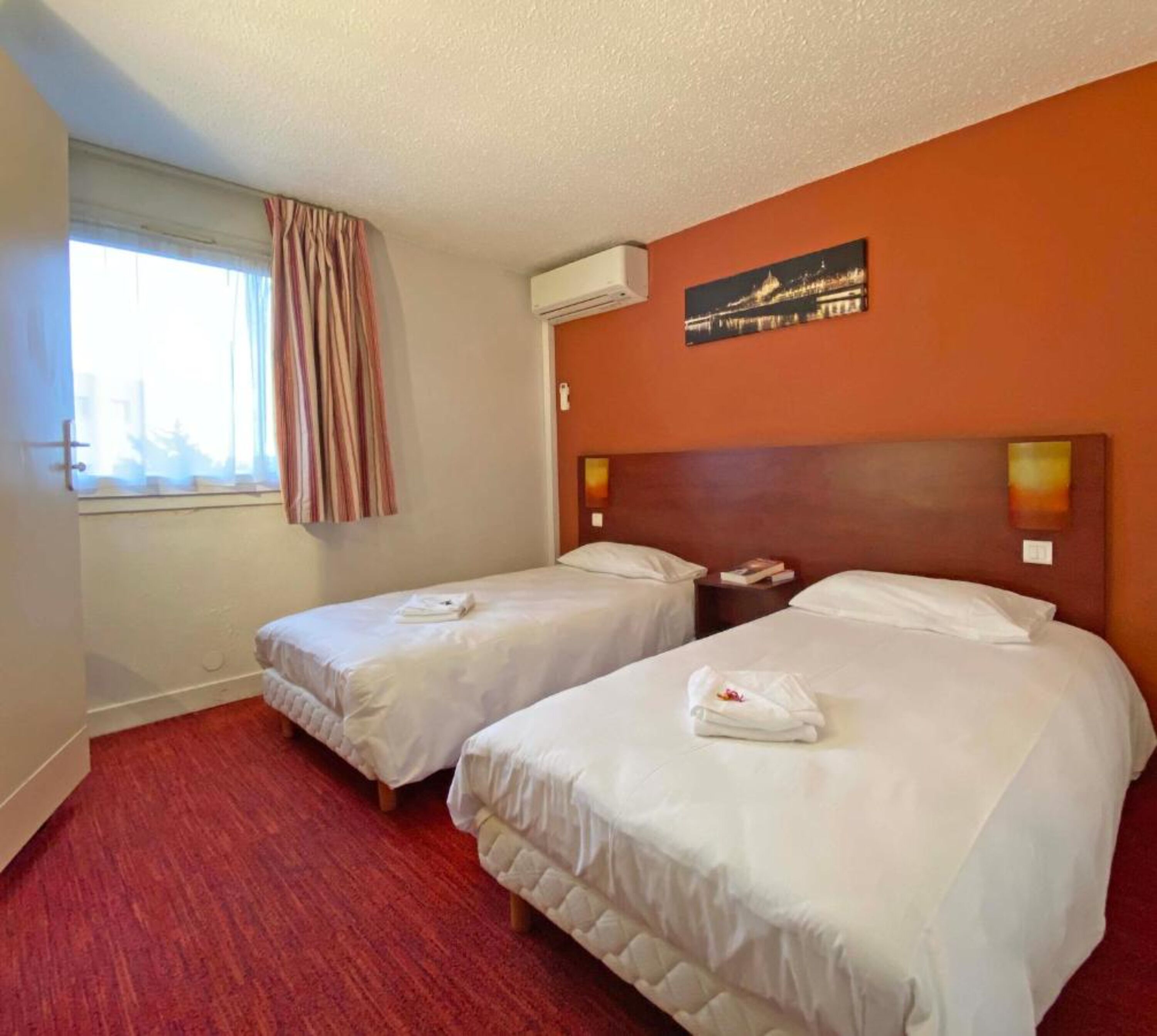 Hotel initial Lyon / Villefranche-Sur-Saone  by balladins