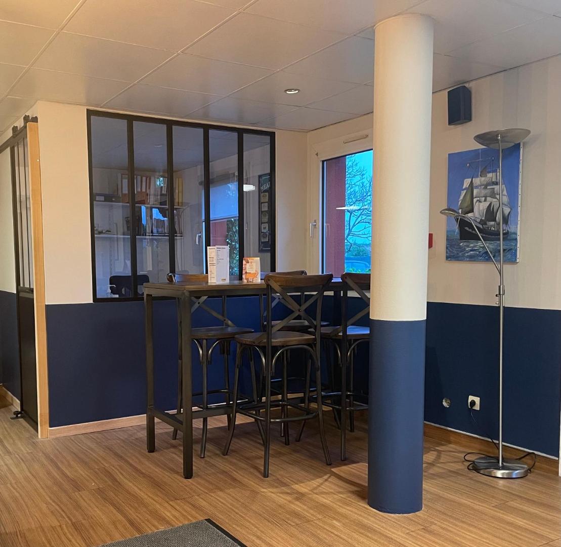 Hotel initial Lyon / Villefranche-Sur-Saone  by balladins