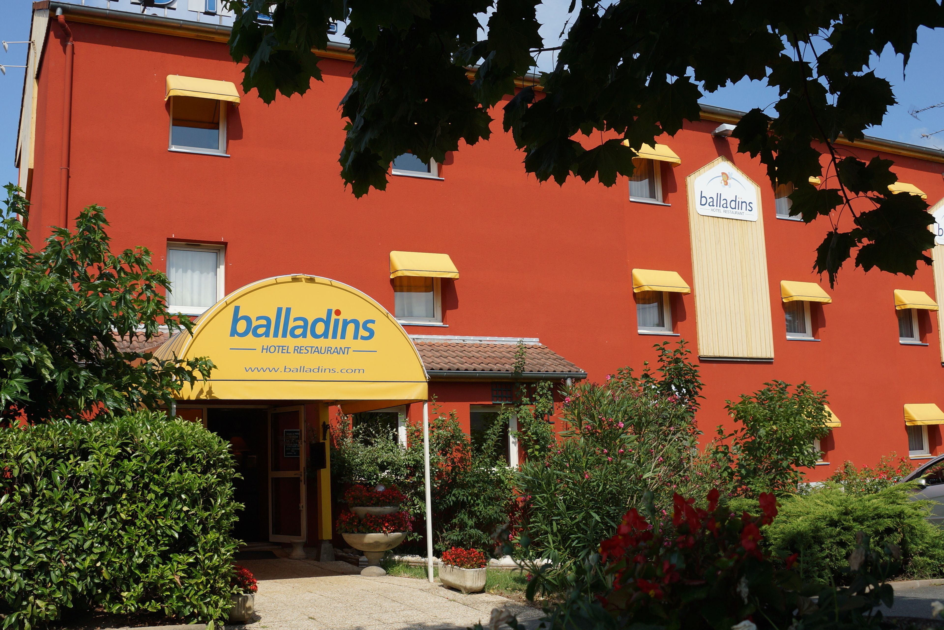 Hotel initial Lyon / Villefranche-Sur-Saone  by balladins
