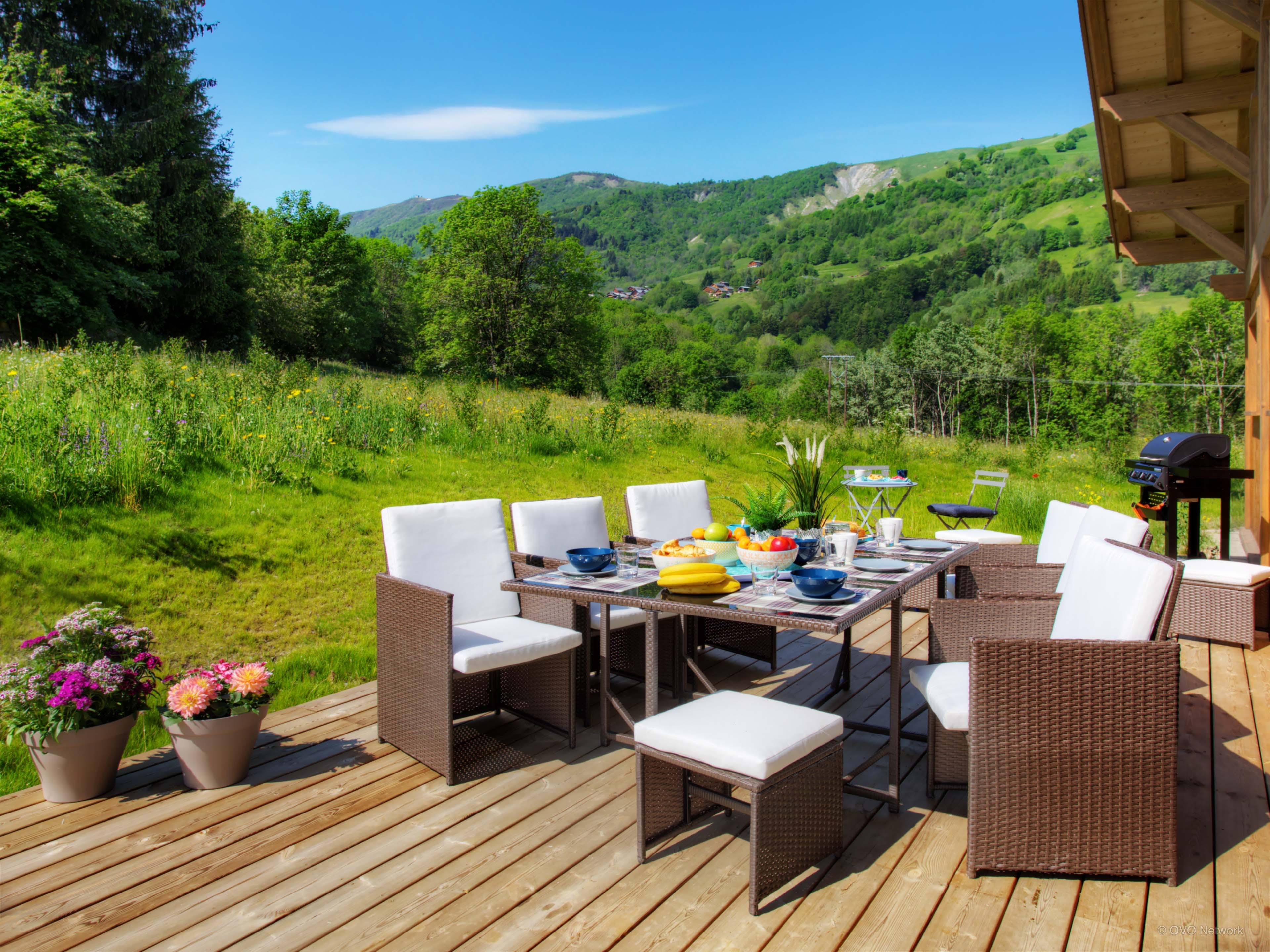 Chalet Pajules-OVO Network