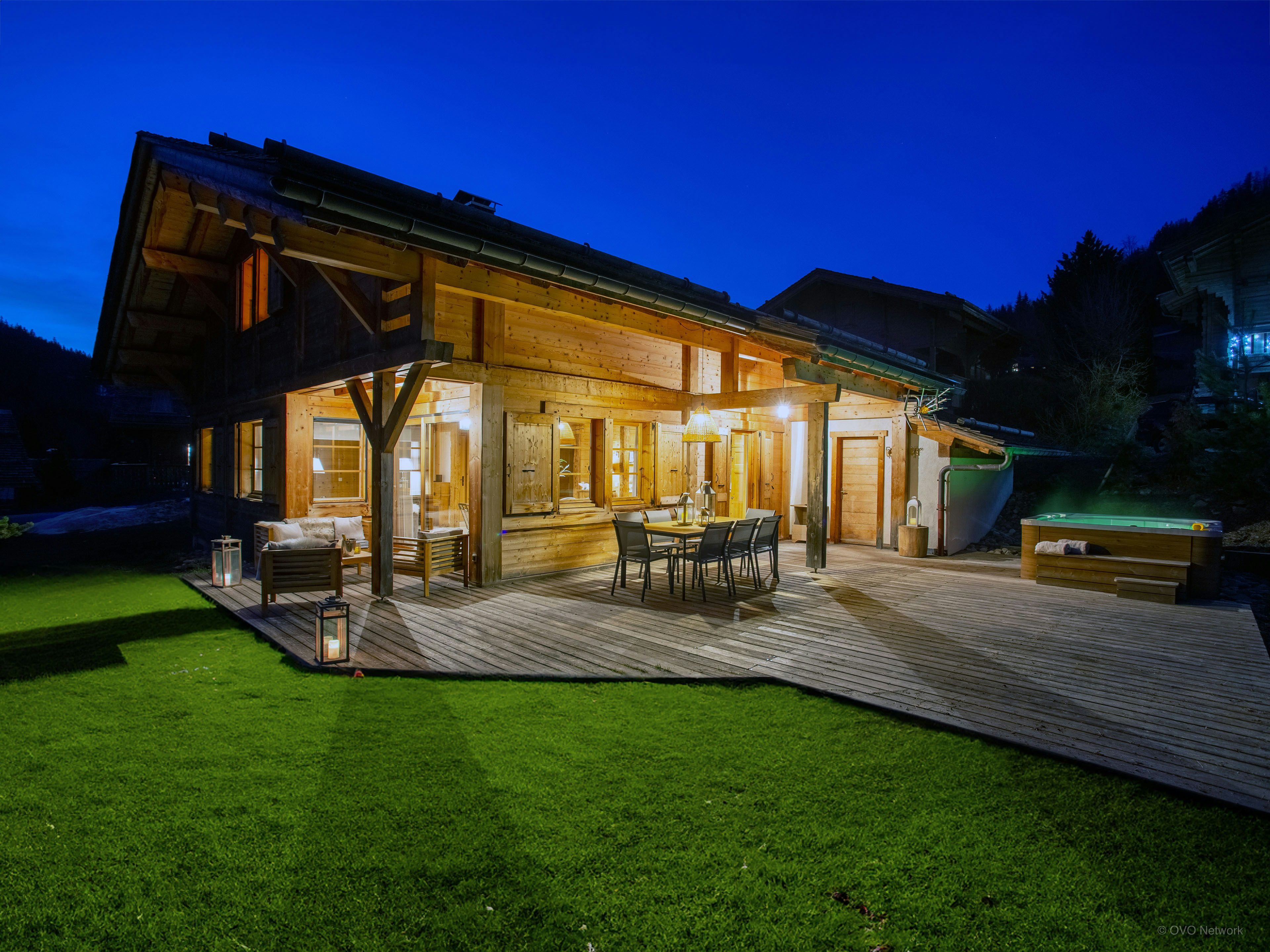 Chalet Hollygotty - OVO Network