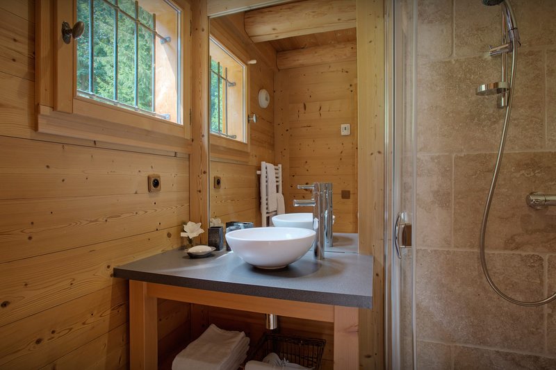 Chalet Timan - OVO Network