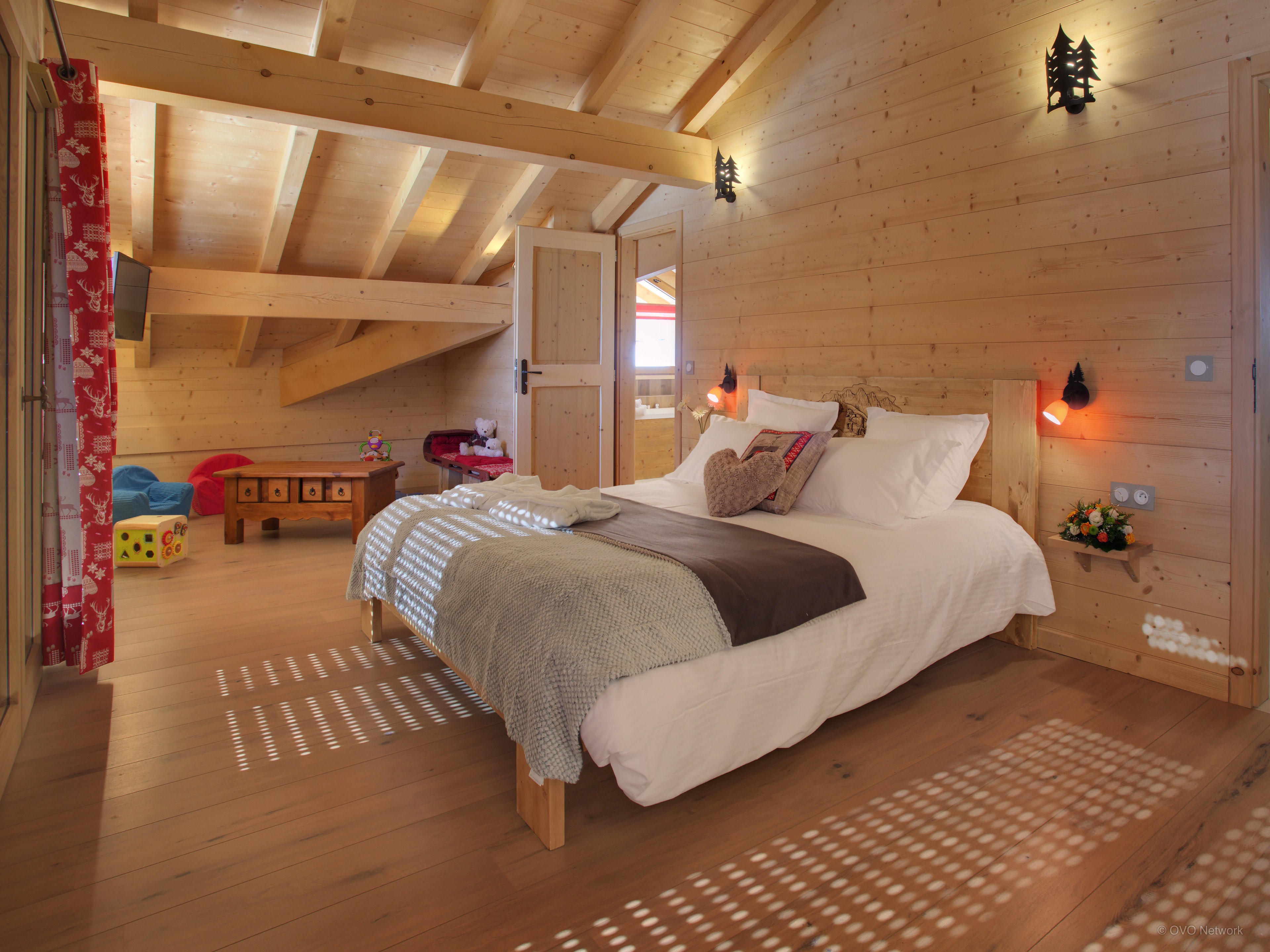 Chalet Crechoua Ovo Network