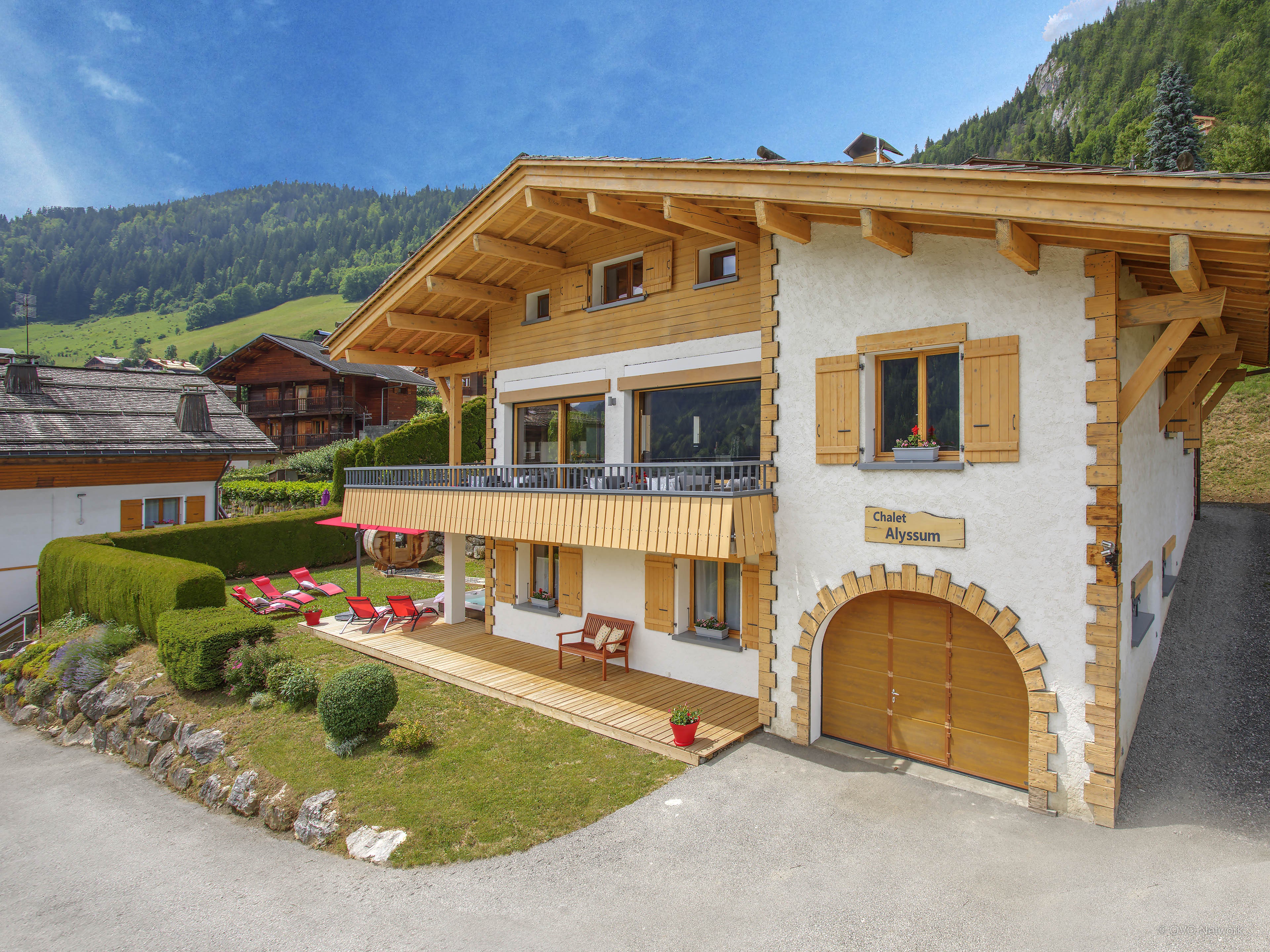 Chalet Alyssum-Ovo Network