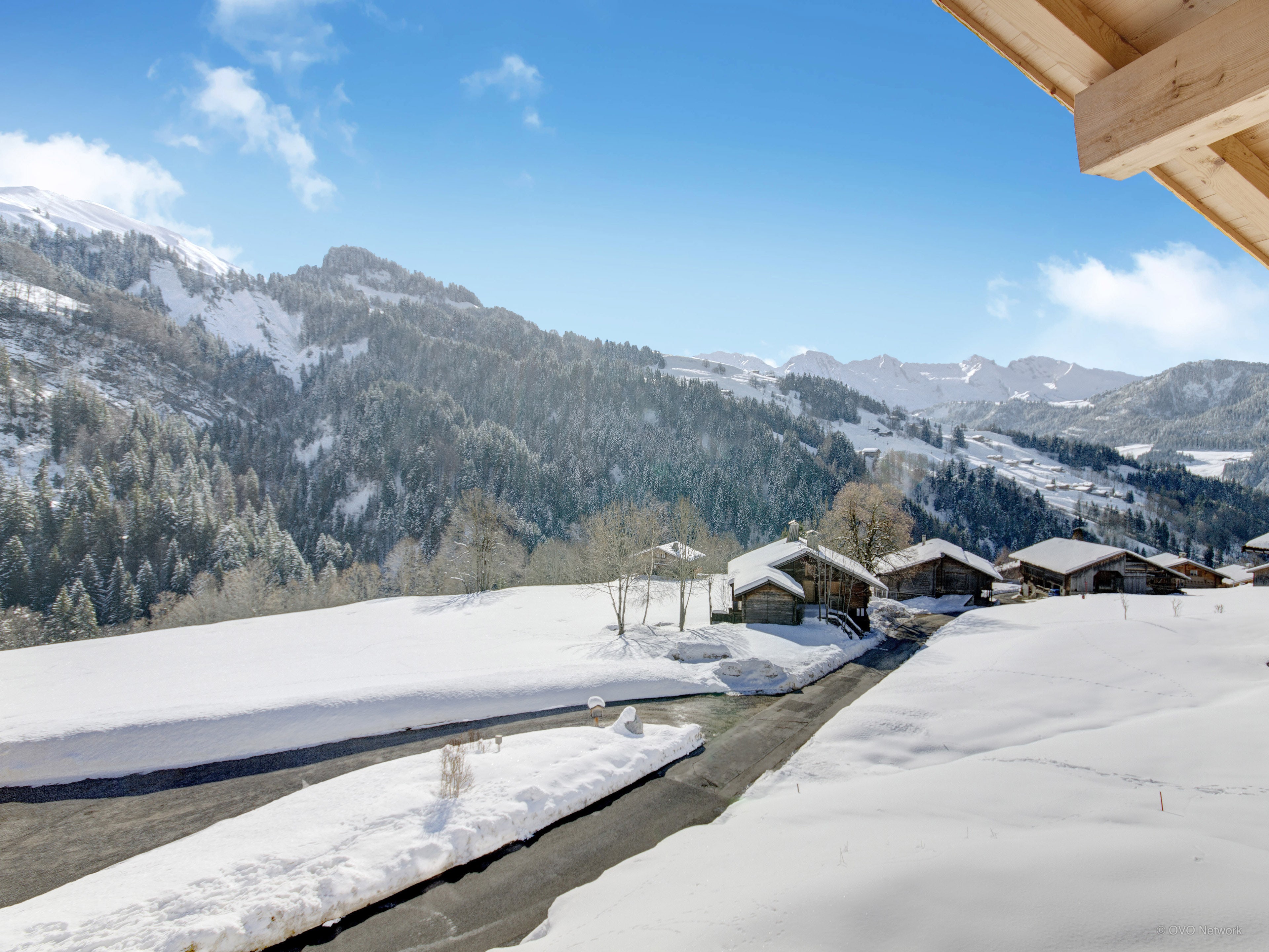 Chalet Le Charmieux-Ovo Network