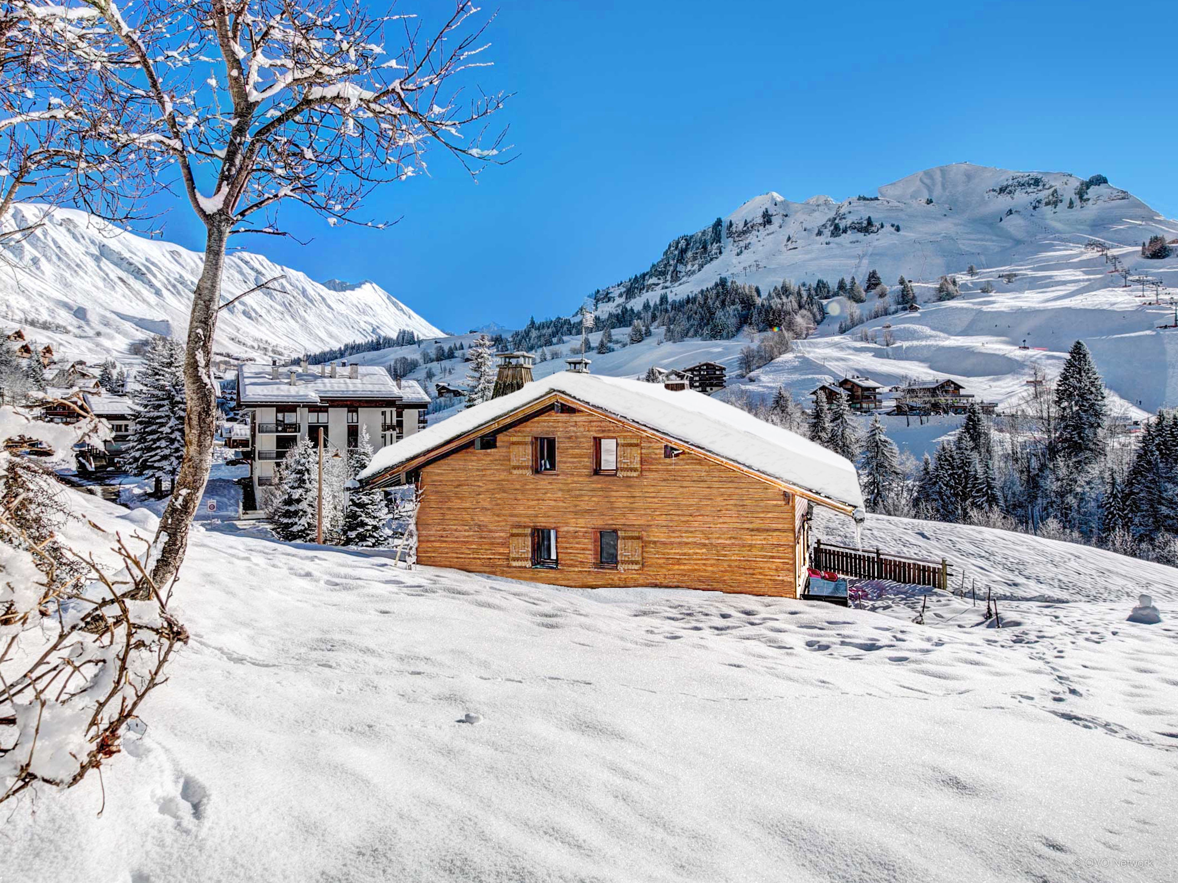 Chalet Sicoria-Ovo Network