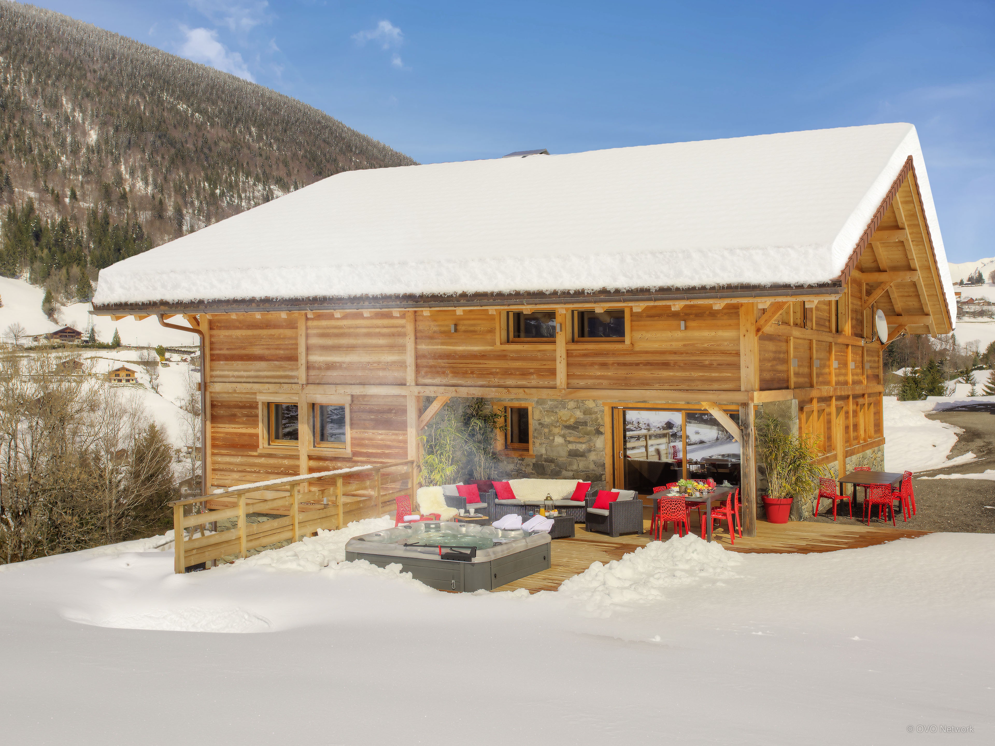 Chalet Le Buhel-Ovo Network
