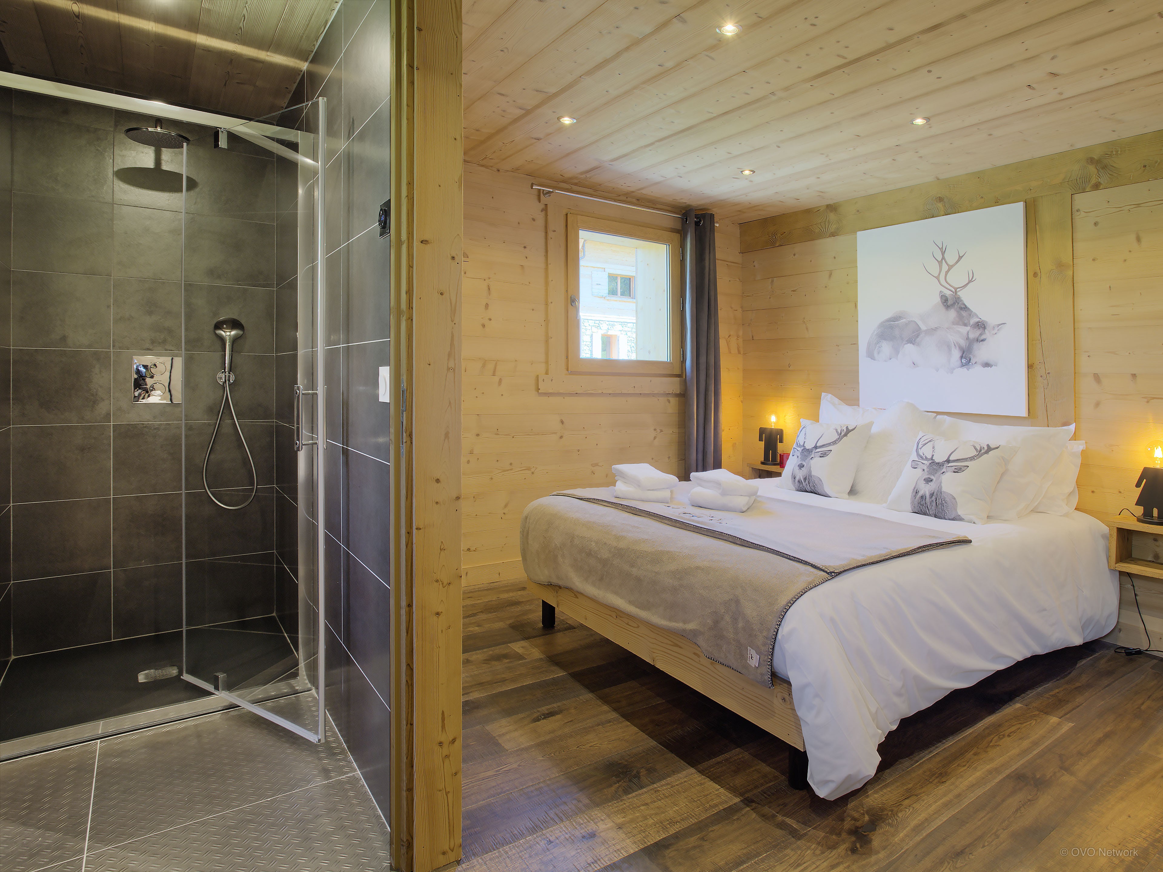 Chalet Le Buhel-Ovo Network