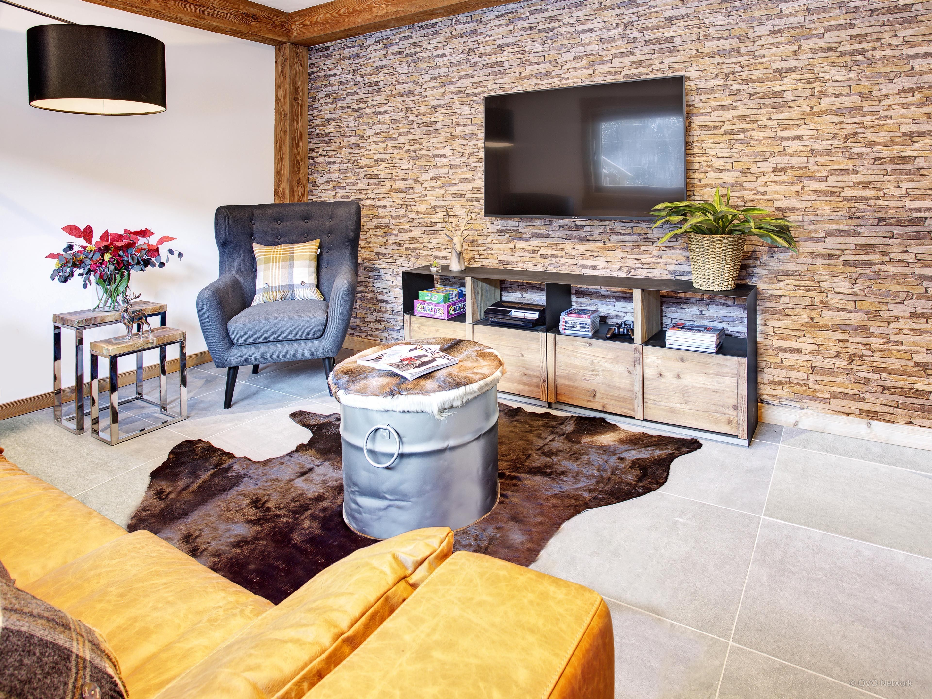 Chalet Carter-OVO Network