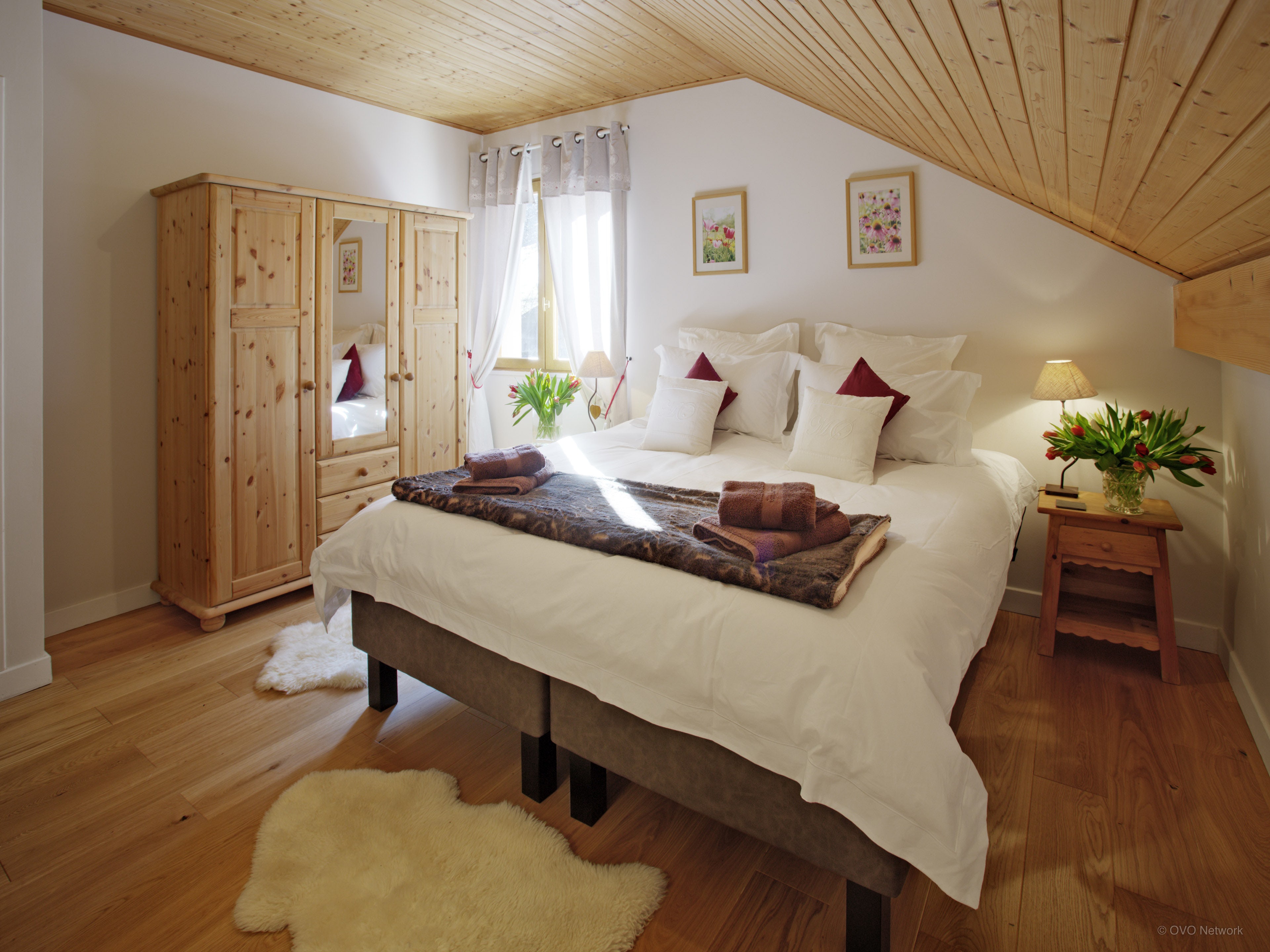 Chalet Les Roses Des Alpes-OVO Network