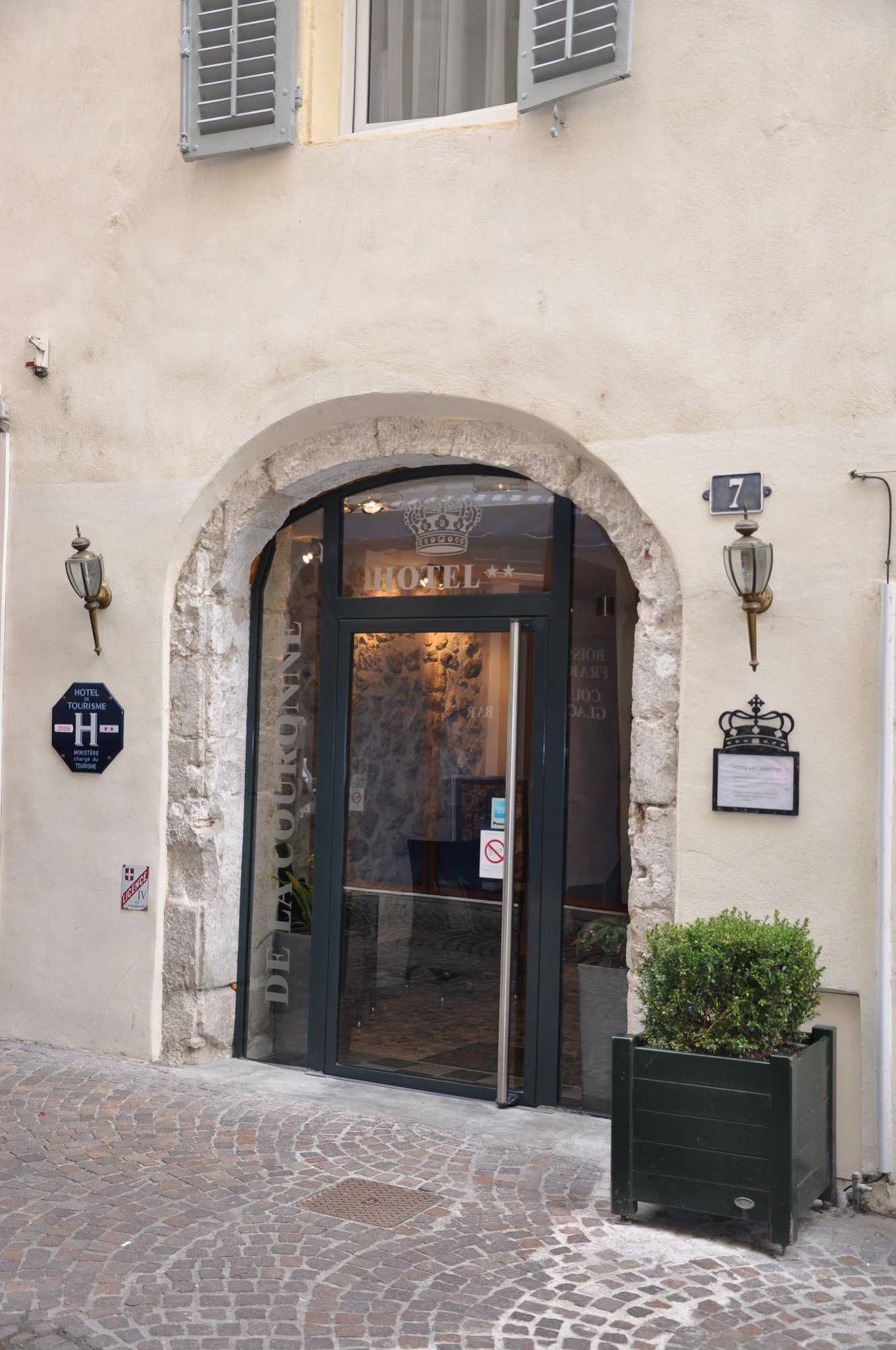 Hotel De La Couronne