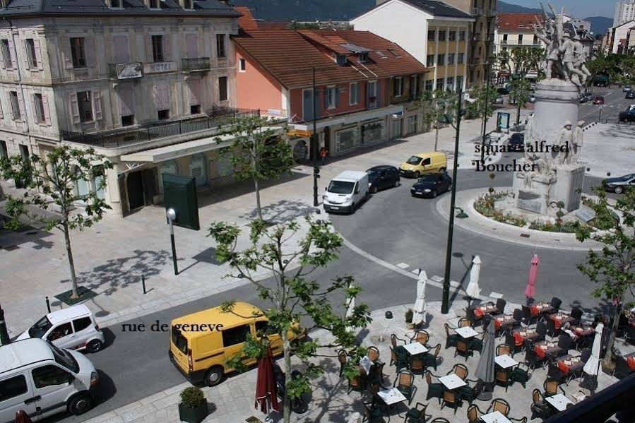 Les Meublés De La Mère Michaud