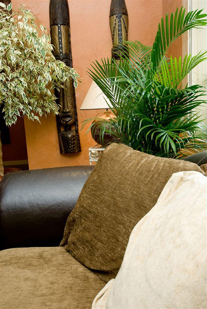 The Originals City Hotel L'Iroko